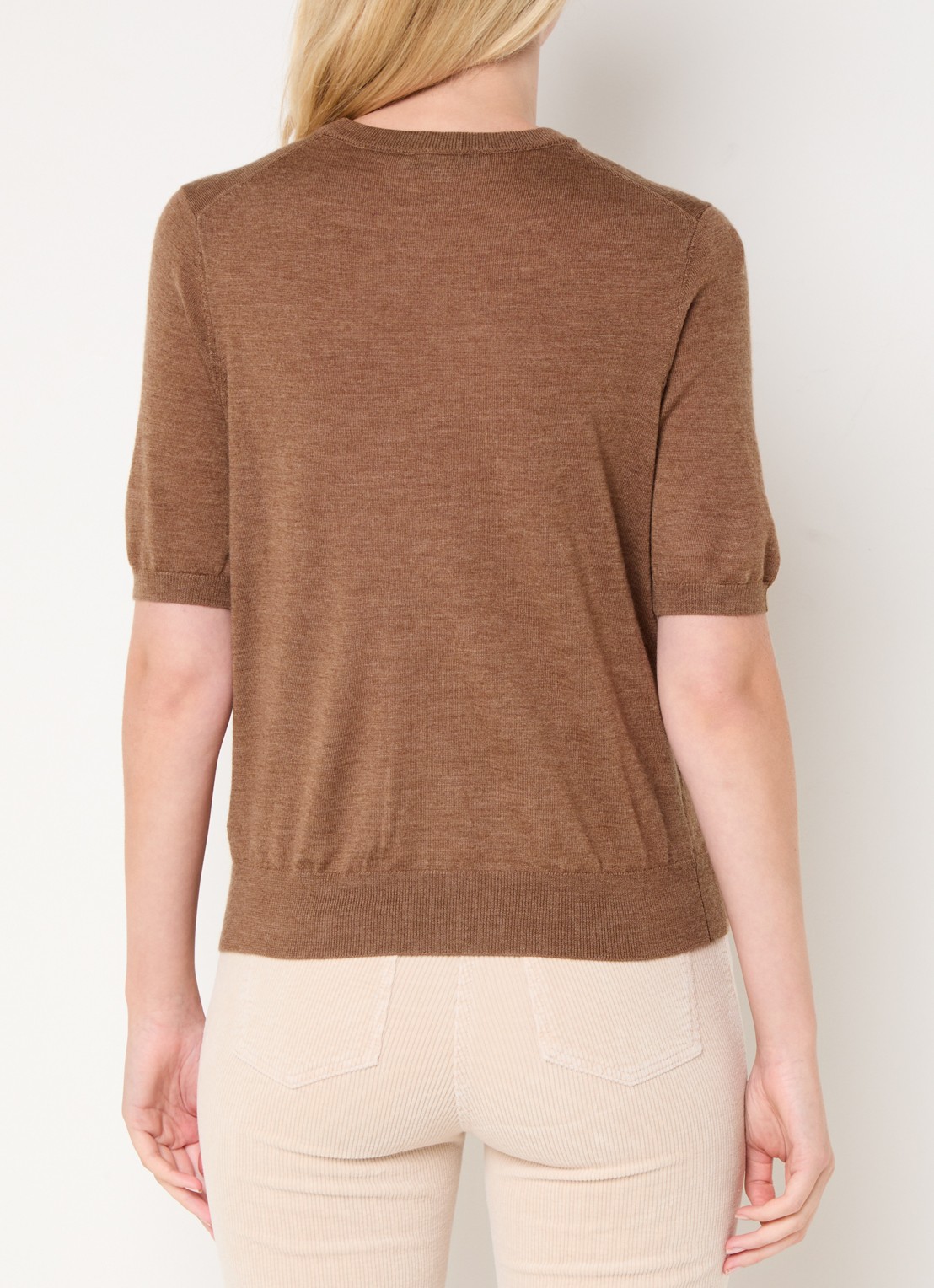 Gerard Darel Elsa fijngebreide top van merino wol - achterkant 3 camel