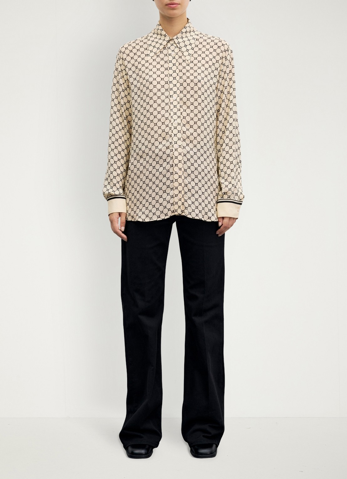 Gerard Darel Jimi blouse met monogram print - voorkant 4 creme