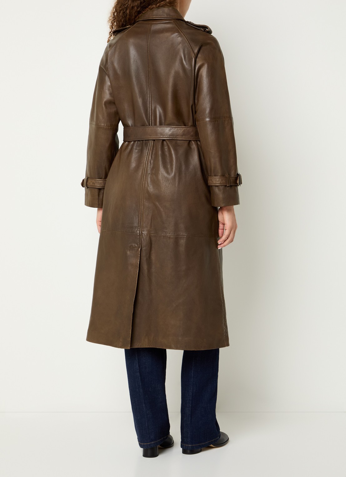 Gerard Darel Lexie trenchcoat van lamsleer met steekzakken - achterkant hazelnootbruin