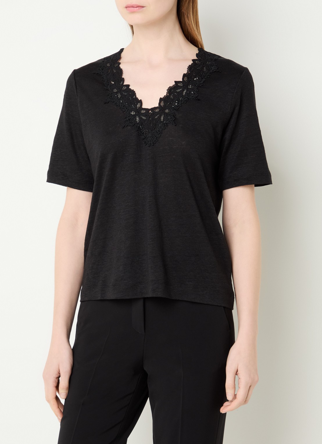 Gerard Darel Maevanelle top met broderie - detail 4 zwart