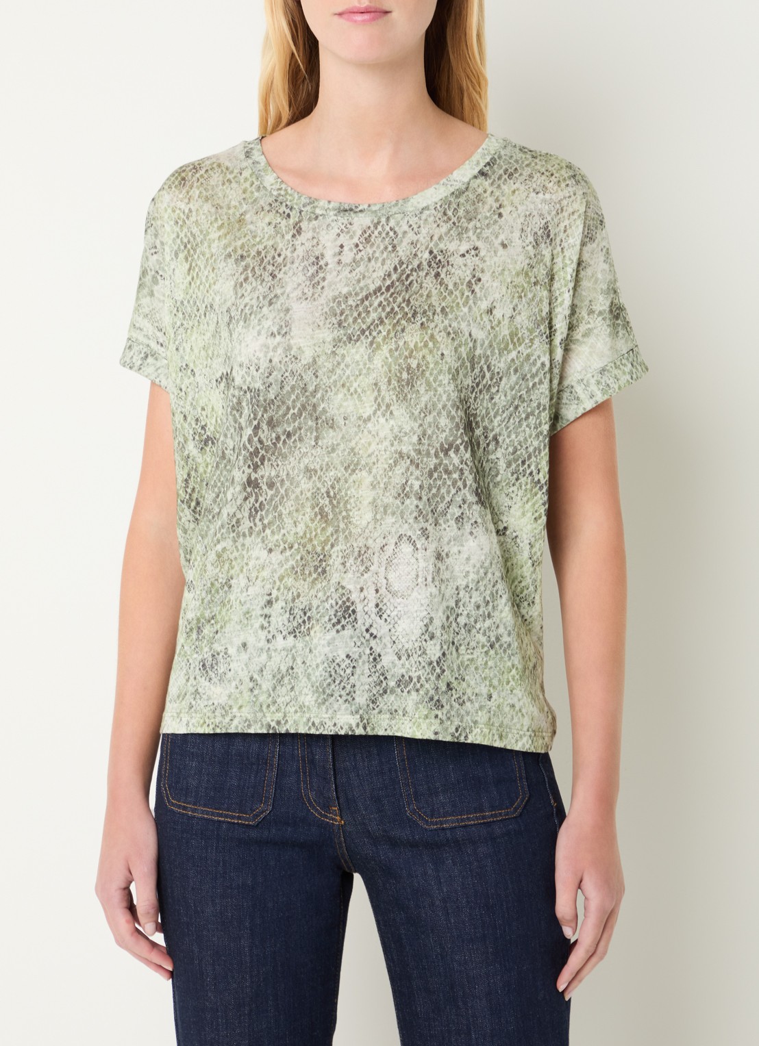 Gerard Darel Mariel T-shirt met slangenprint - detail 4 groen