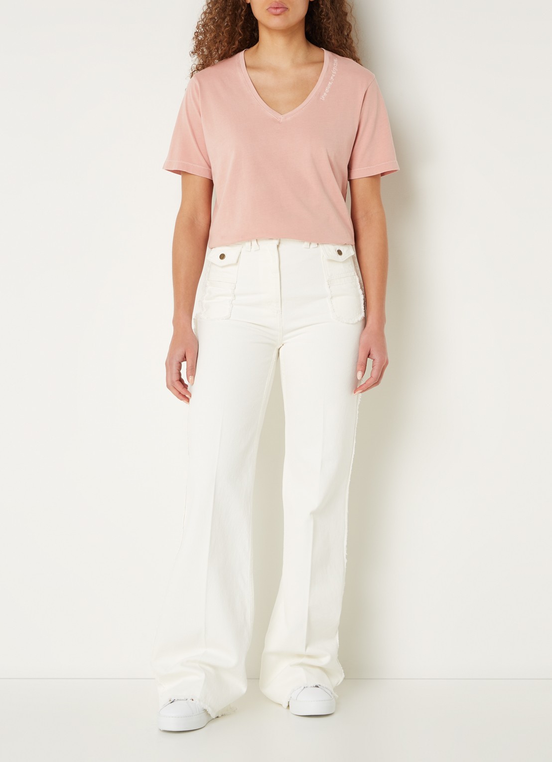 Gerard Darel Maurine T-shirt met V-hals en borduring - voorkant 2 oudroze