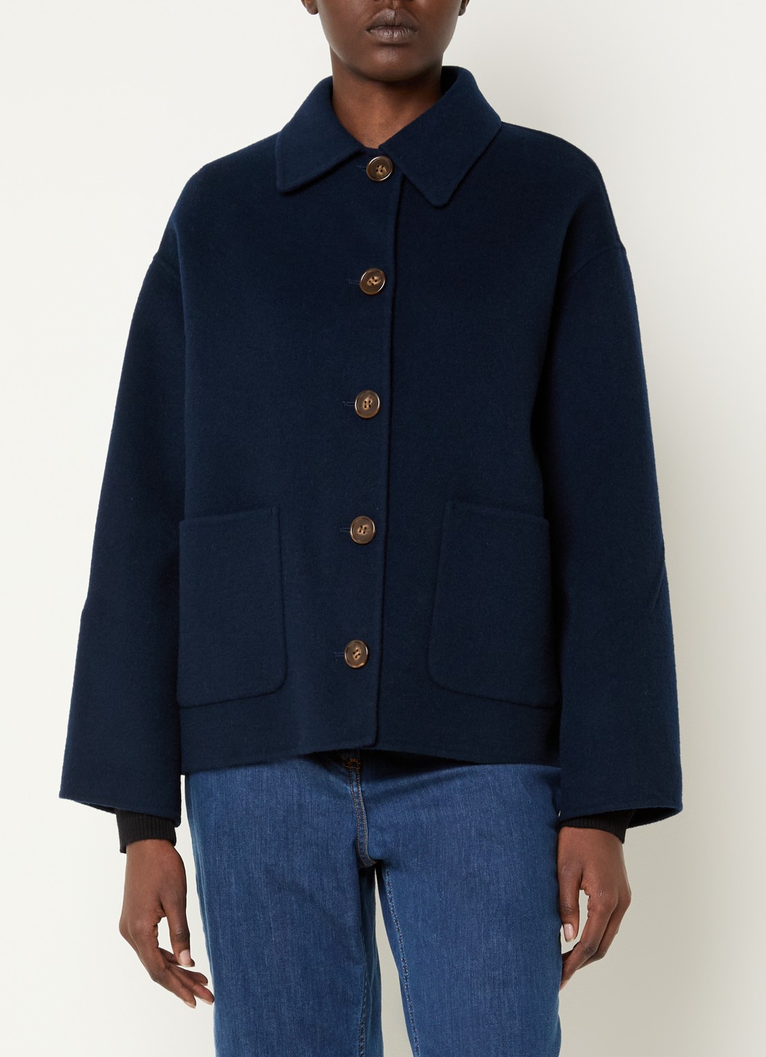 Gerard Darel Perrinea mantel van wol met opgestikte zakken - detail donkerblauw