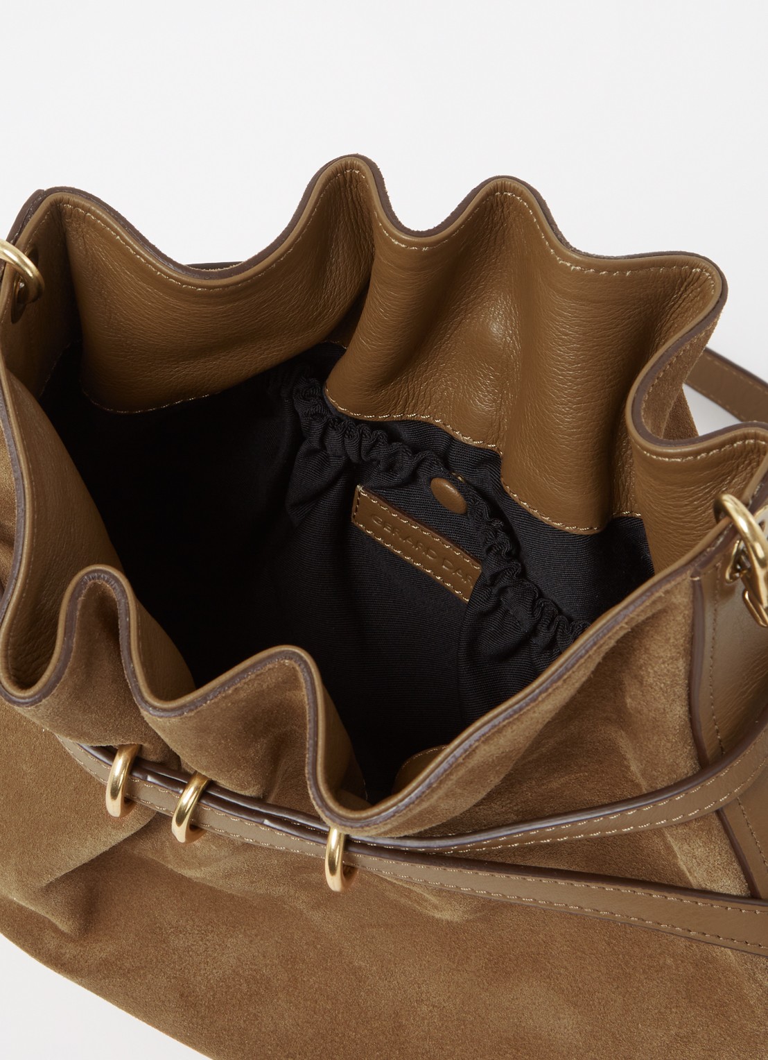 Gerard Darel Romy Tundra crossbodytas van suède met leren details - detail lichtbruin