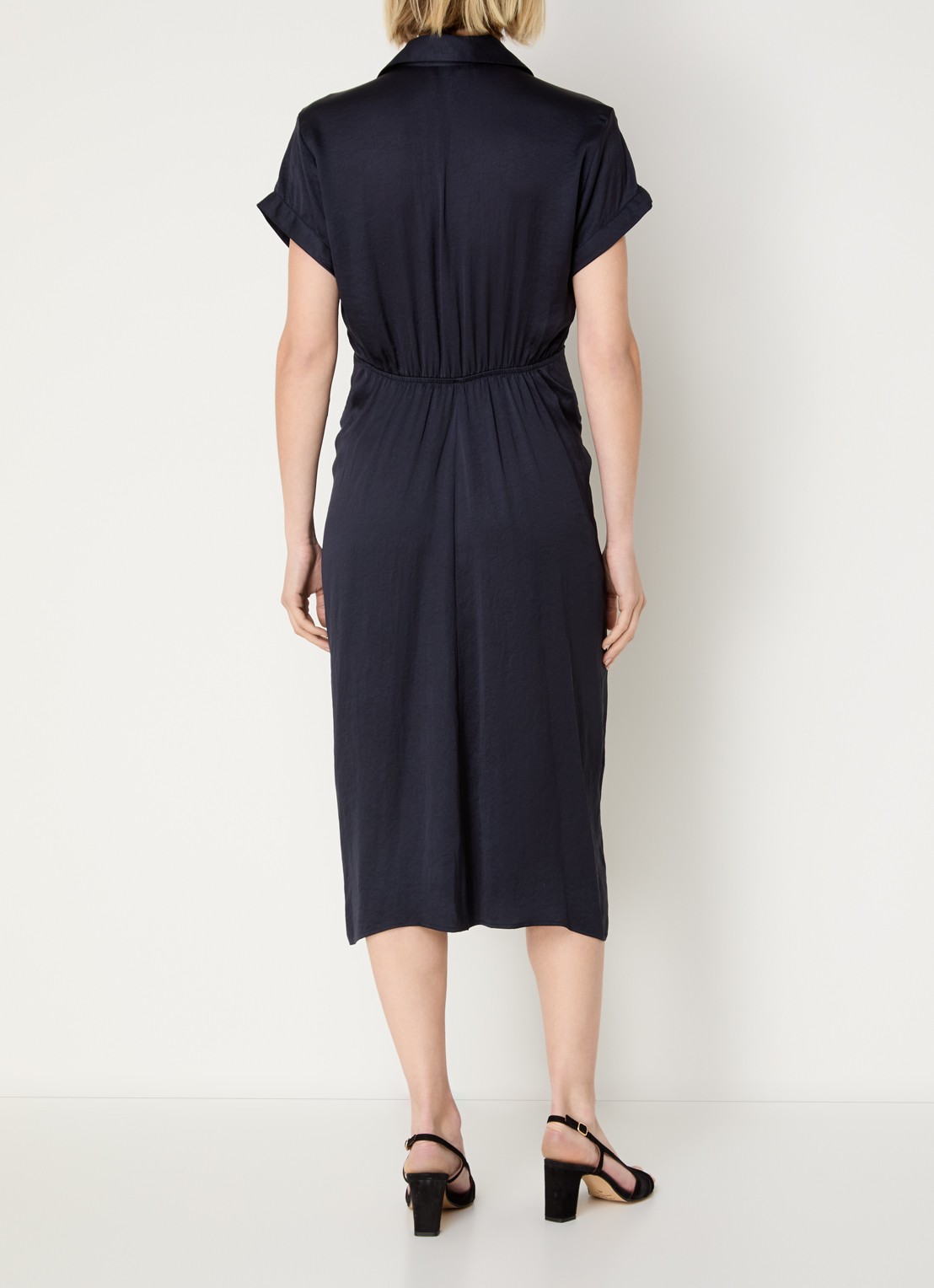 Gerard Darel Rosy midi tuniekjurk van satijn met strikceintuur - achterkant donkerblauw