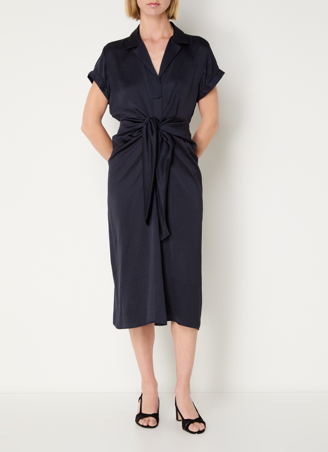 Gerard Darel Rosy midi tuniekjurk van satijn met strikceintuur - detail 4 donkerblauw
