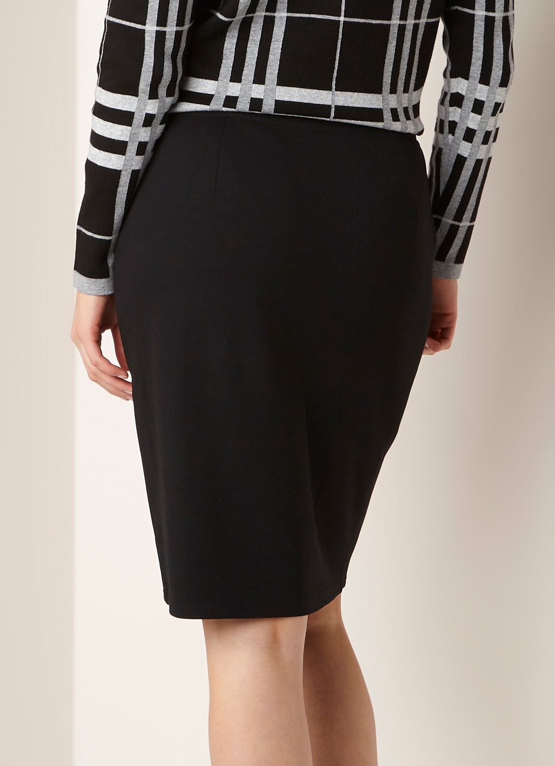 Gerry Weber Minirok van stretchjersey - achterkant zwart