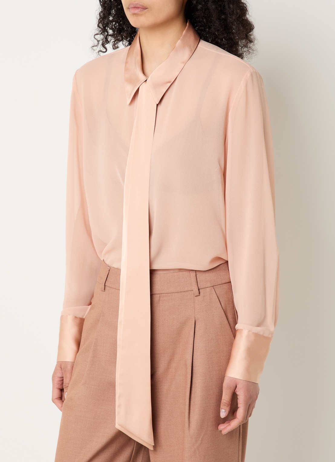 Gestuz GZchif semi-transparante blouse met sjaalkraag - detail 4 oudroze