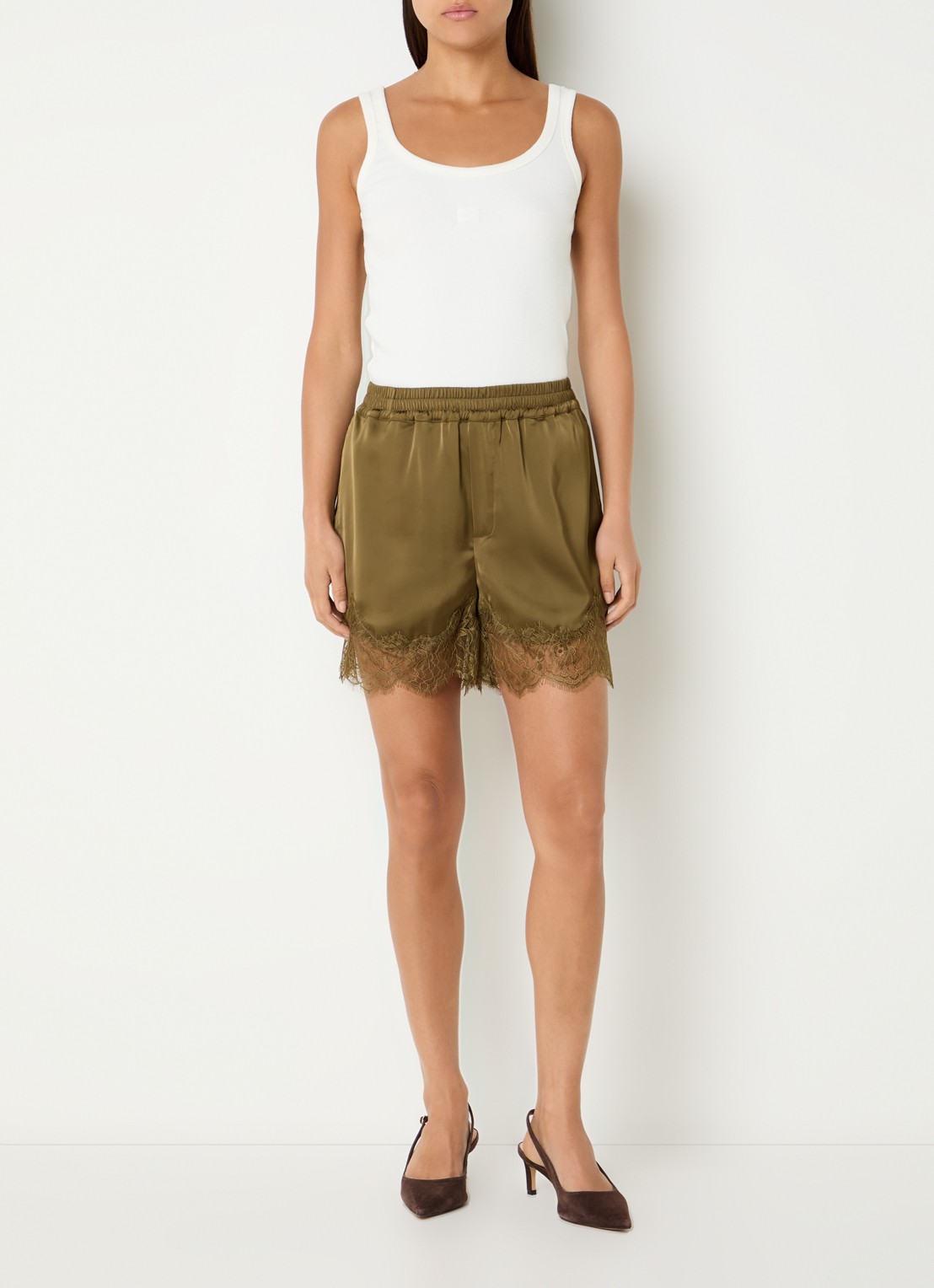 Gestuz GZdrew tanktop met logoborduring - voorkant 4 wit