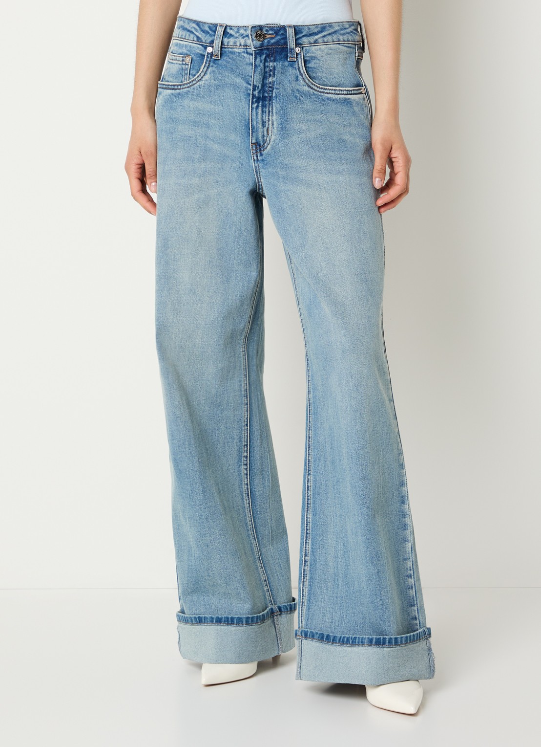 Gestuz GZsara high waist wide leg jeans met steekzakken - detail 4 indigo