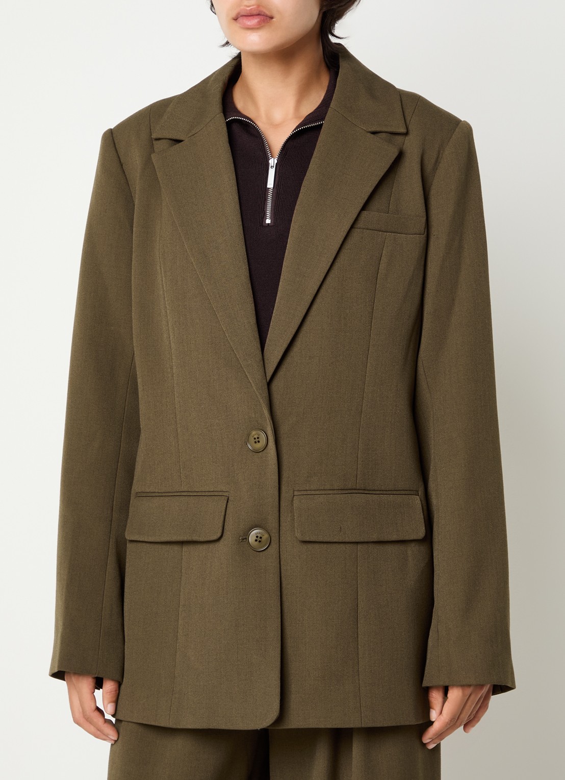 Gestuz GZstacy blazer met schoudervulling en klepzakken - detail 4 bronsgroen