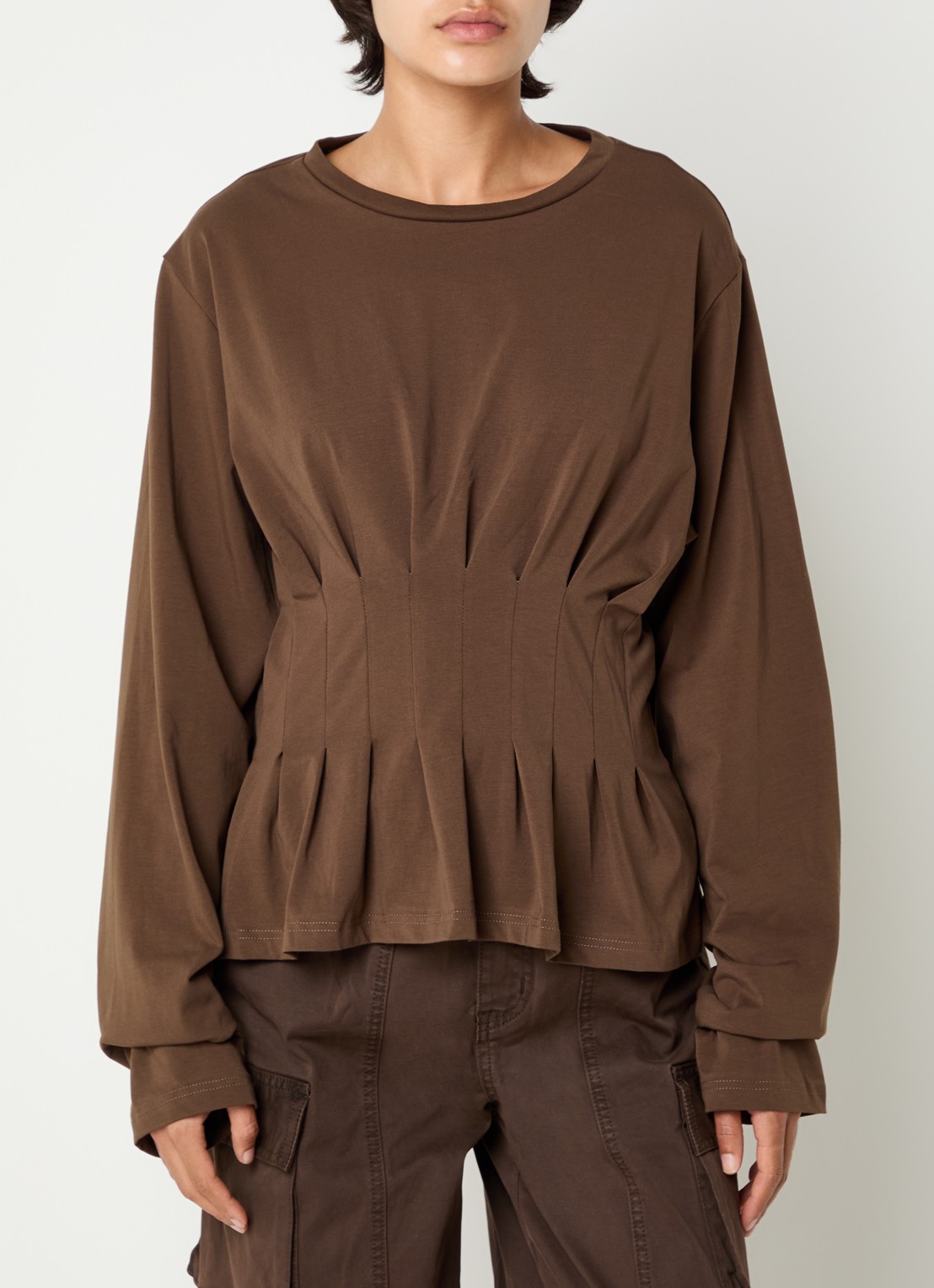 Gestuz Inez longsleeve met plissé - detail 3 bruin