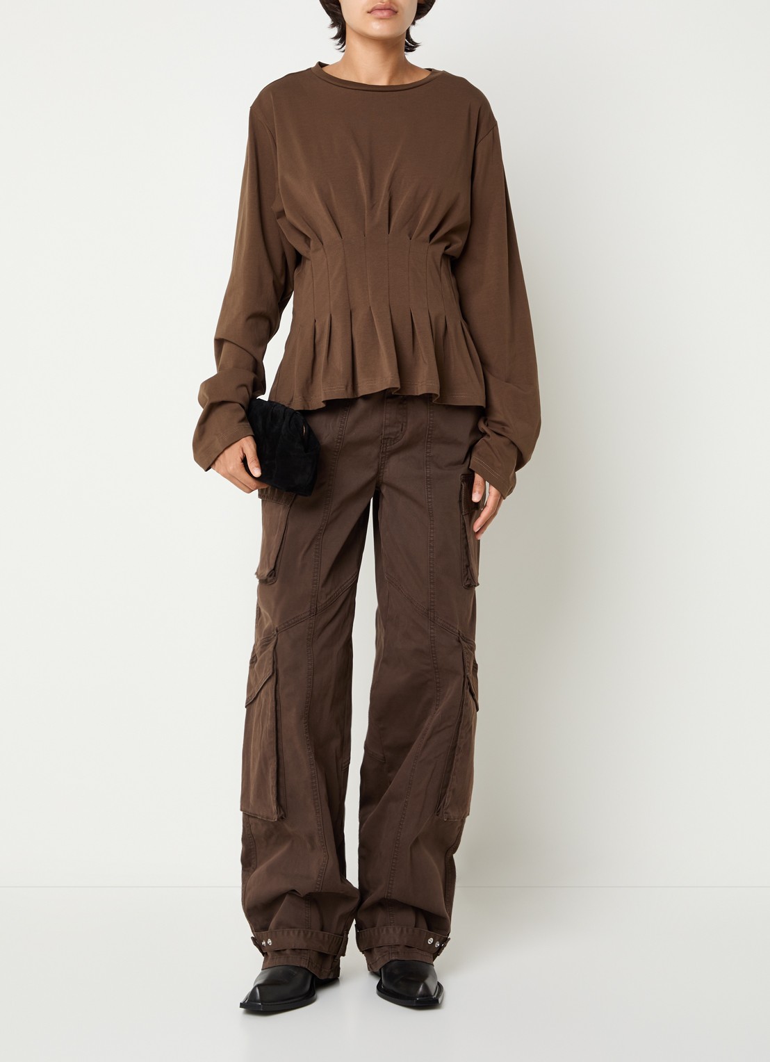 Gestuz Inez longsleeve met plissé - voorkant 2 bruin