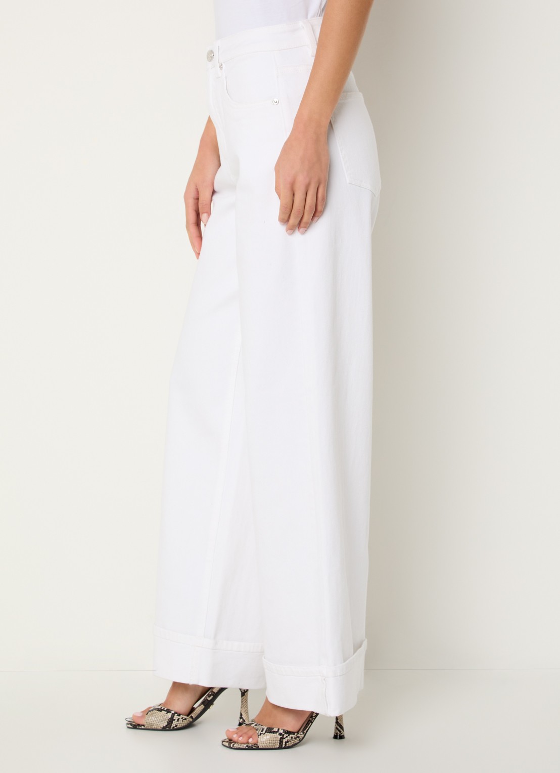 Gestuz Livia high waist loose fit jeans met gekleurde wassing - detail 5 wit