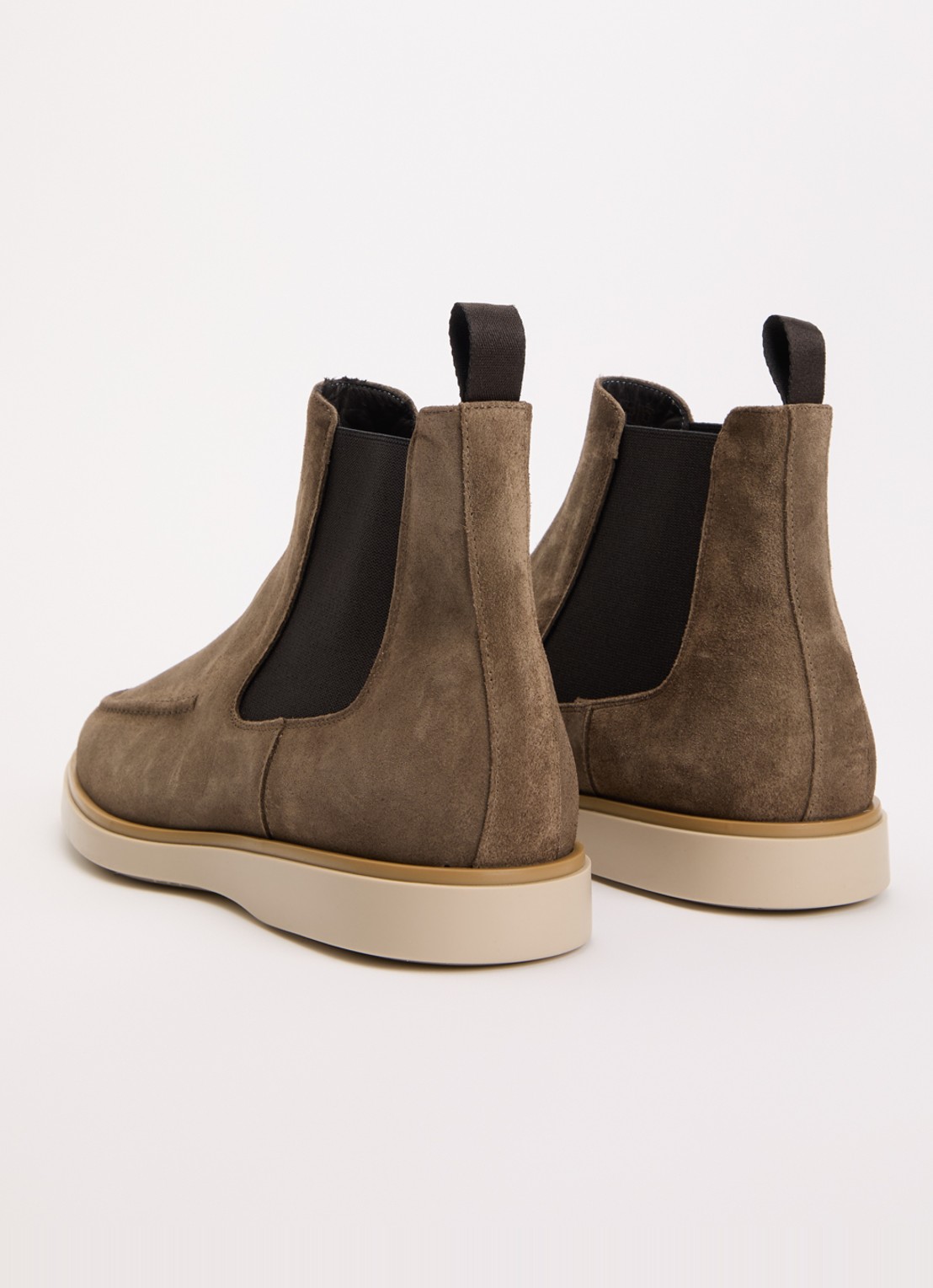 Giorgio Chelsea boot van suède - achterkant 5 taupe