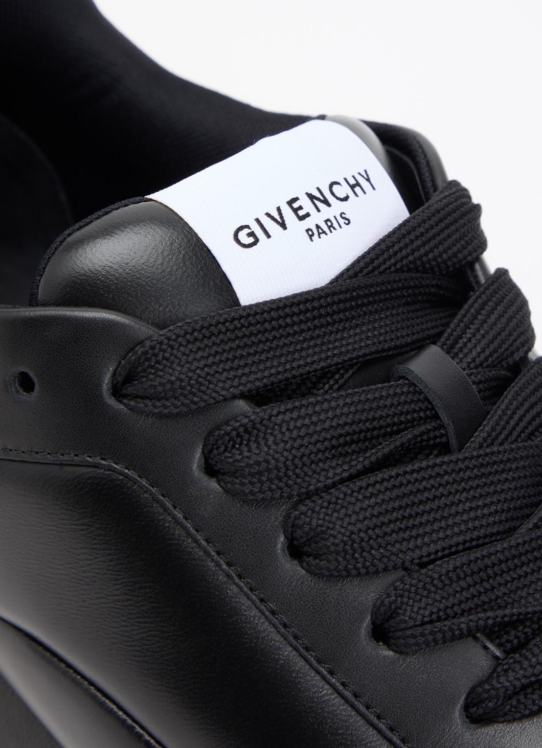 Givenchy Puffy Yard sneaker van lamsleer met logo - detail 4 zwart