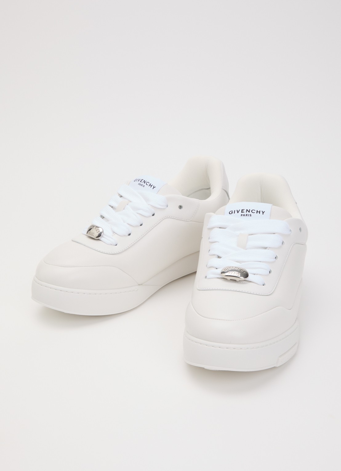 Givenchy Puffy Yard sneaker van lamsleer - detail wit