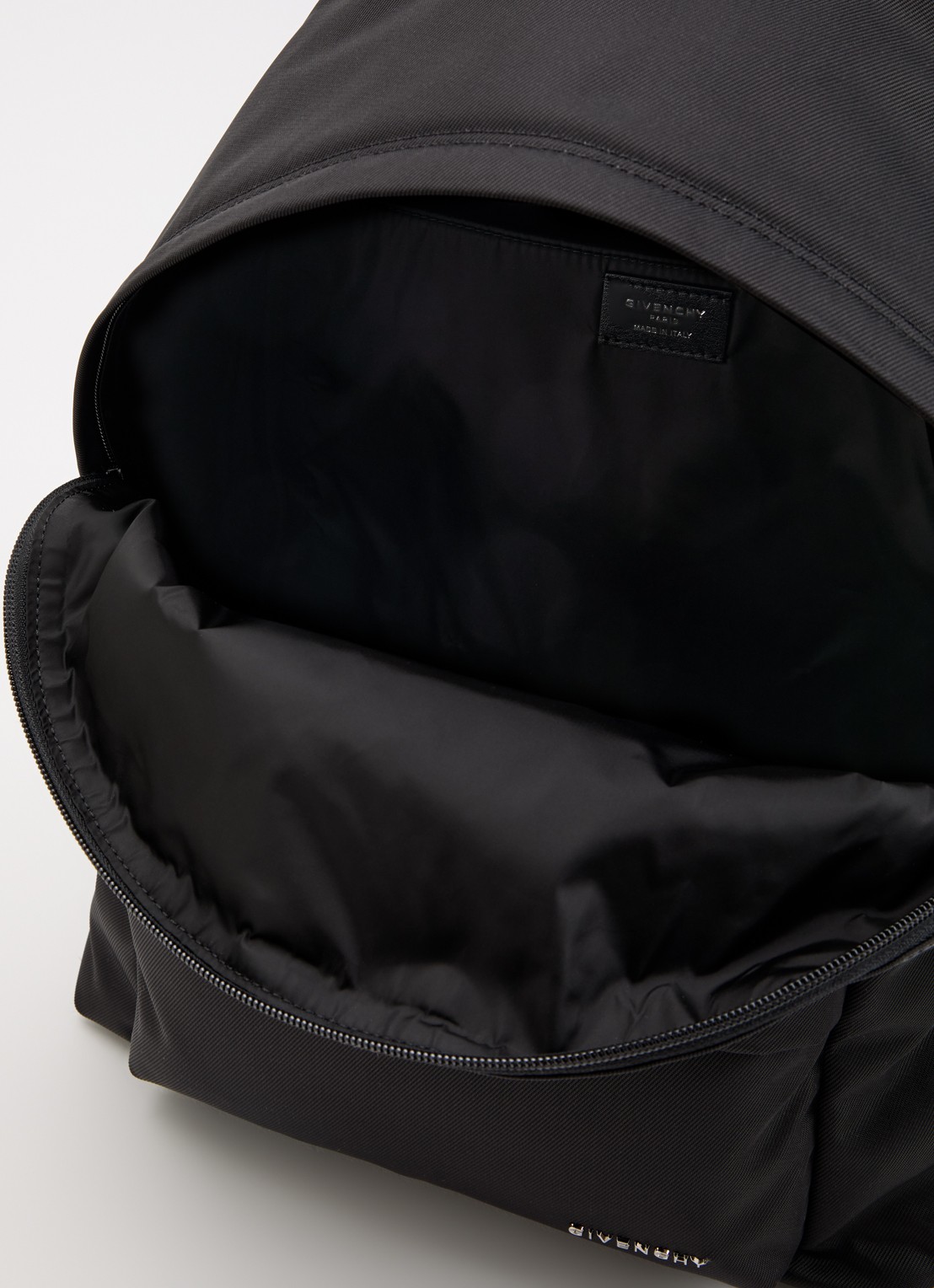 Givenchy Rugzak met logo en 17 inch laptopvak - detail 2 zwart