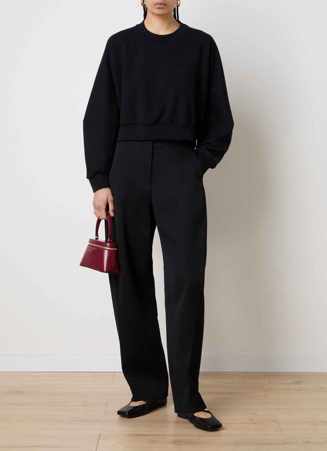 Givenchy Sweater met logoborduring - voorkant 3 zwart