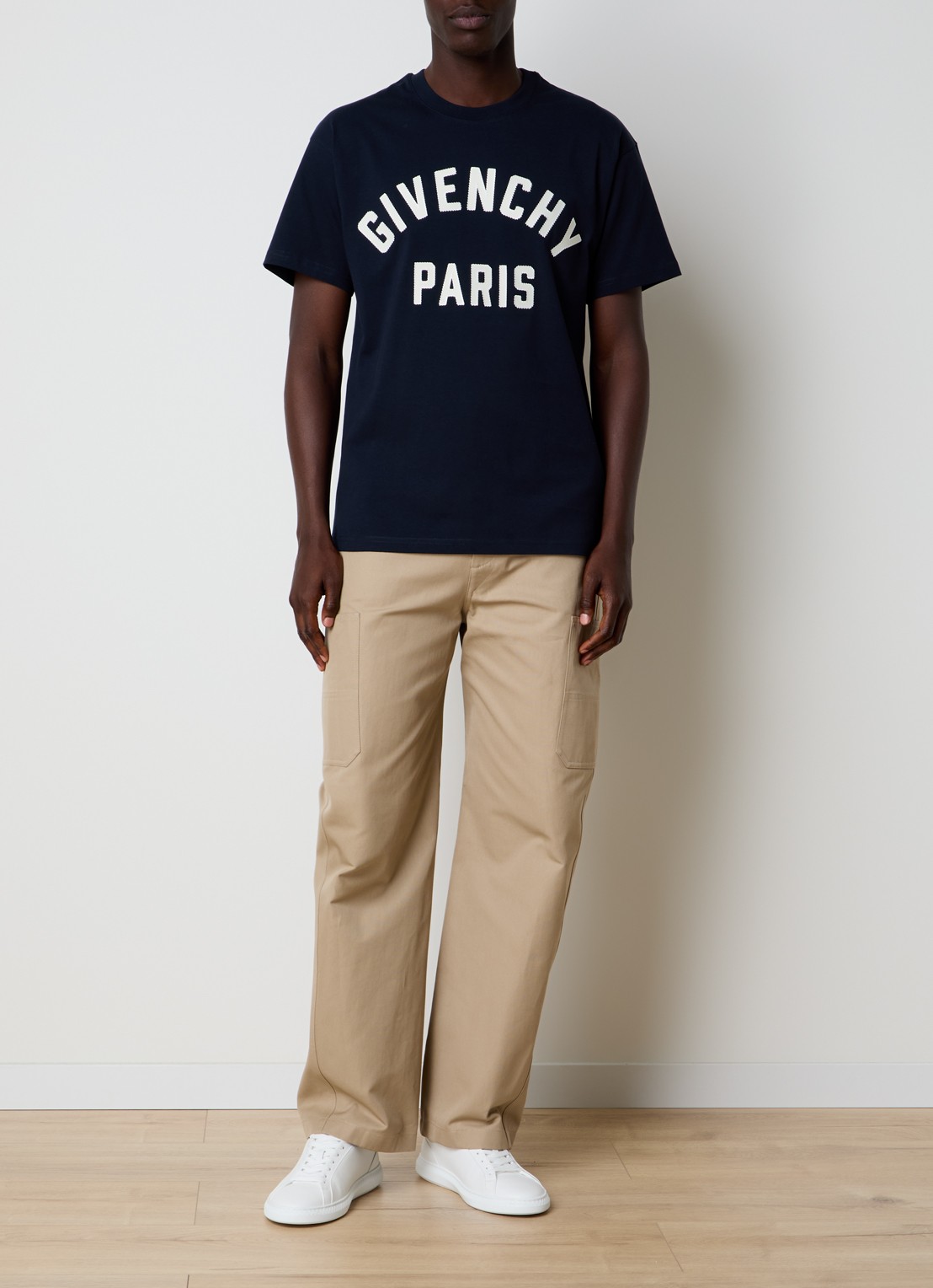 Givenchy T-shirt met logoborduring - voorkant 3 donkerblauw