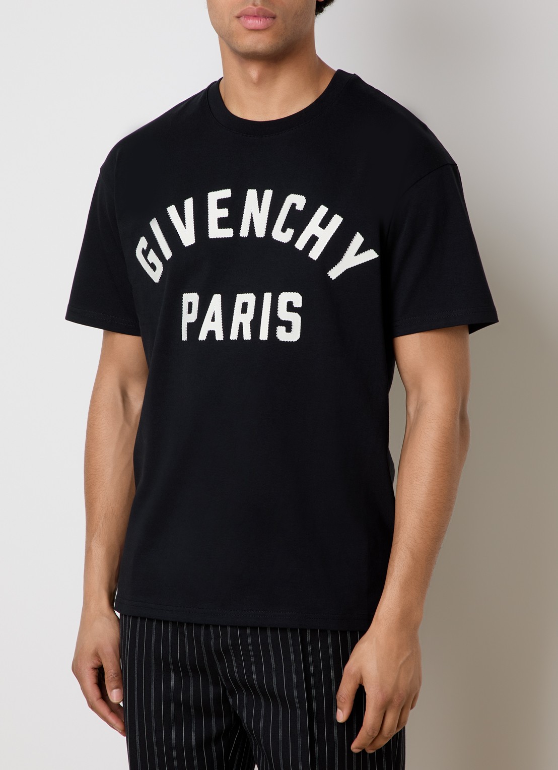 Givenchy T-shirt met logoborduring - detail zwart