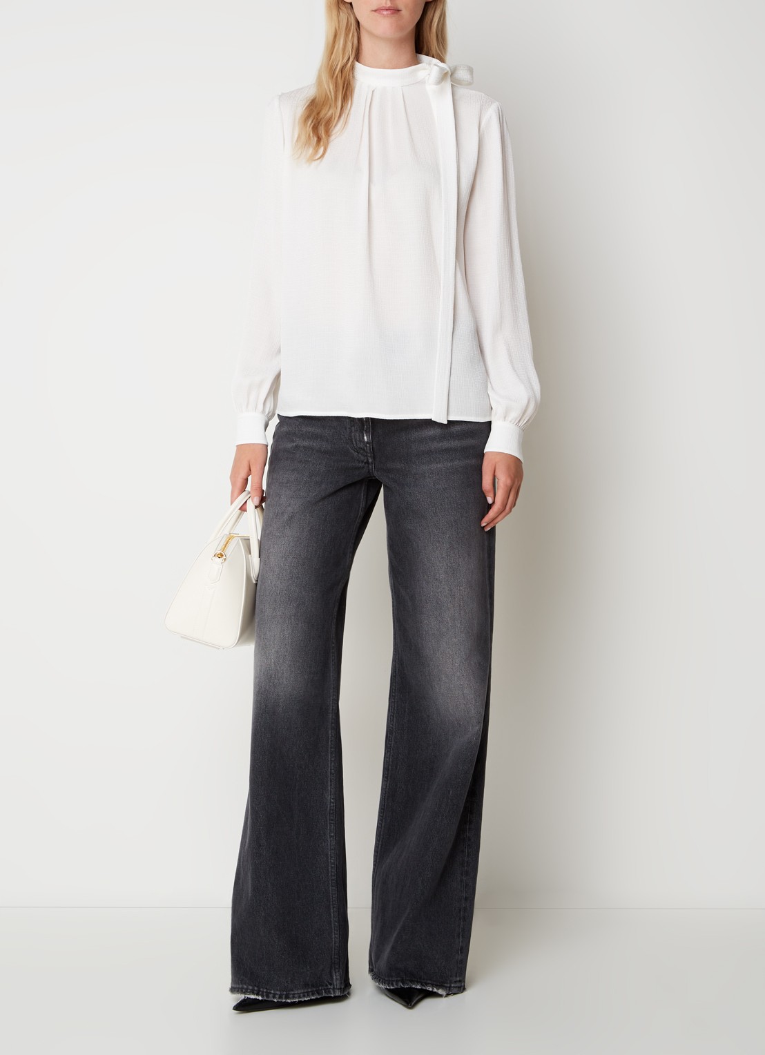 Givenchy Tuniek van zijde met logoprint en strikdetail - voorkant 2 gebroken wit