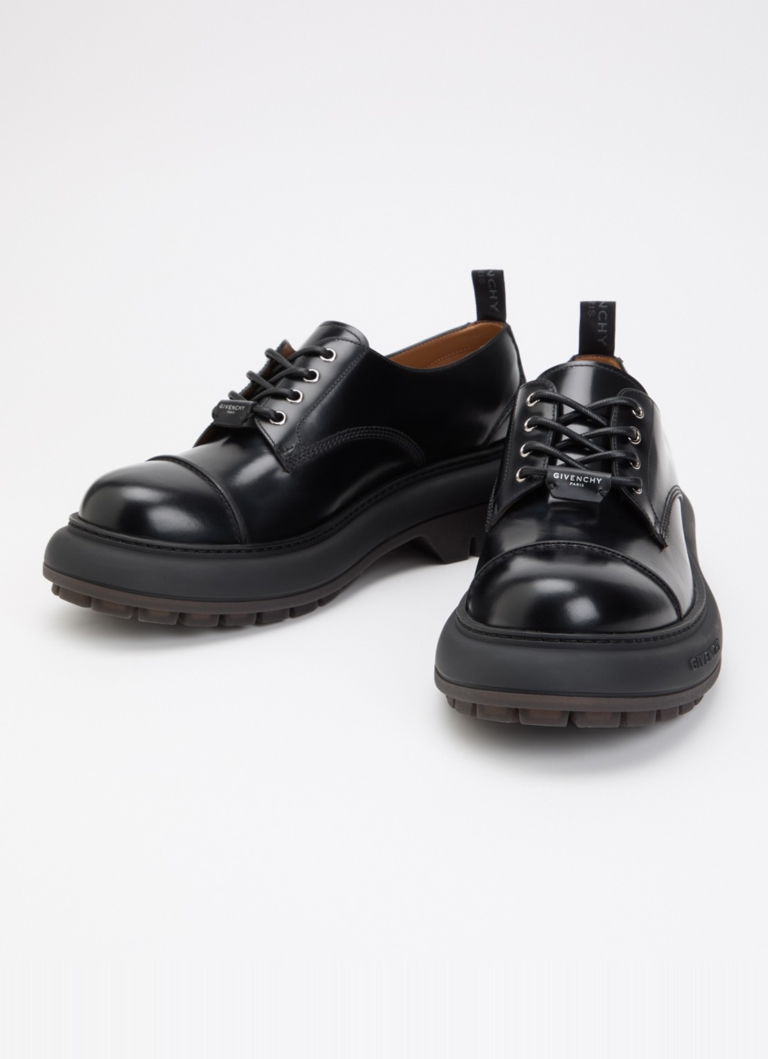 Givenchy Veterschoen van leer met logo - detail zwart