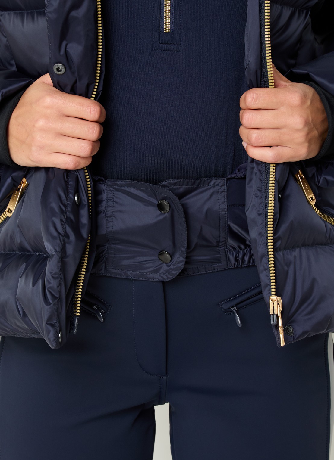 Goldbergh Bea ski-jas met ceintuur en ritszakken - detail 4 donkerblauw