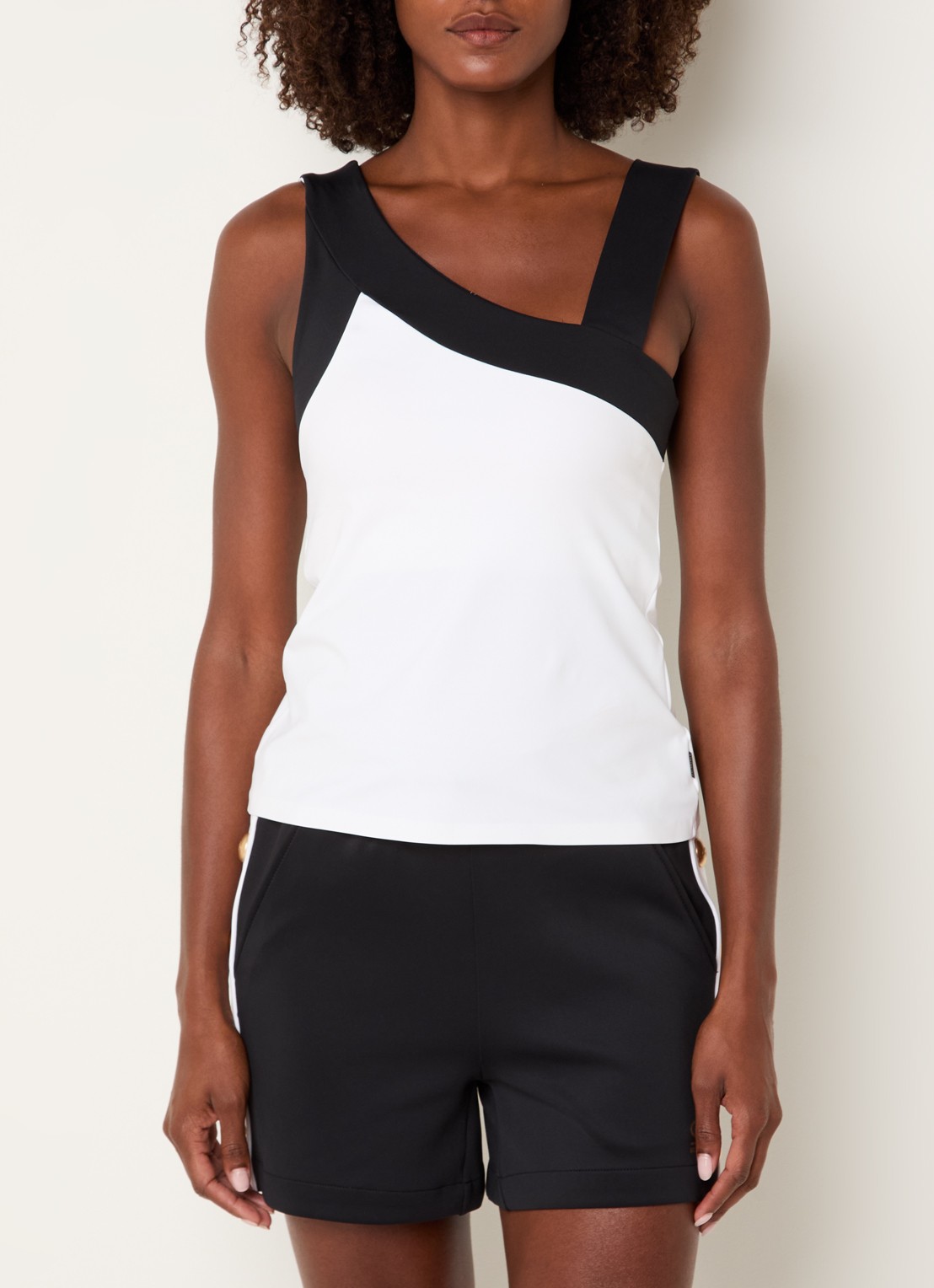 Goldbergh Sierra singlet met medium support - detail 2 wit