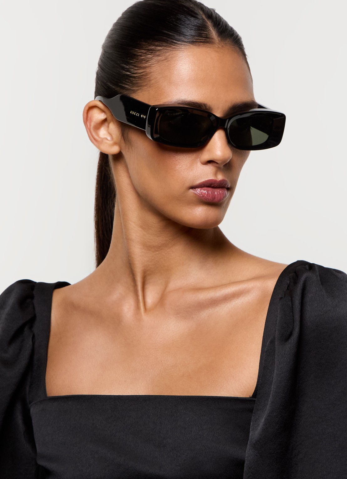 Gucci Retro zonnebril GC002199 - voorkant 2 zwart