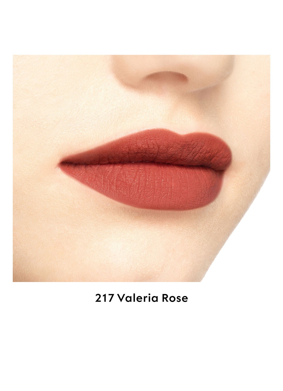 Gucci Rouge à Lèvres Matte Finish - matte Lipstick - detail 5 217 - valeria rose
