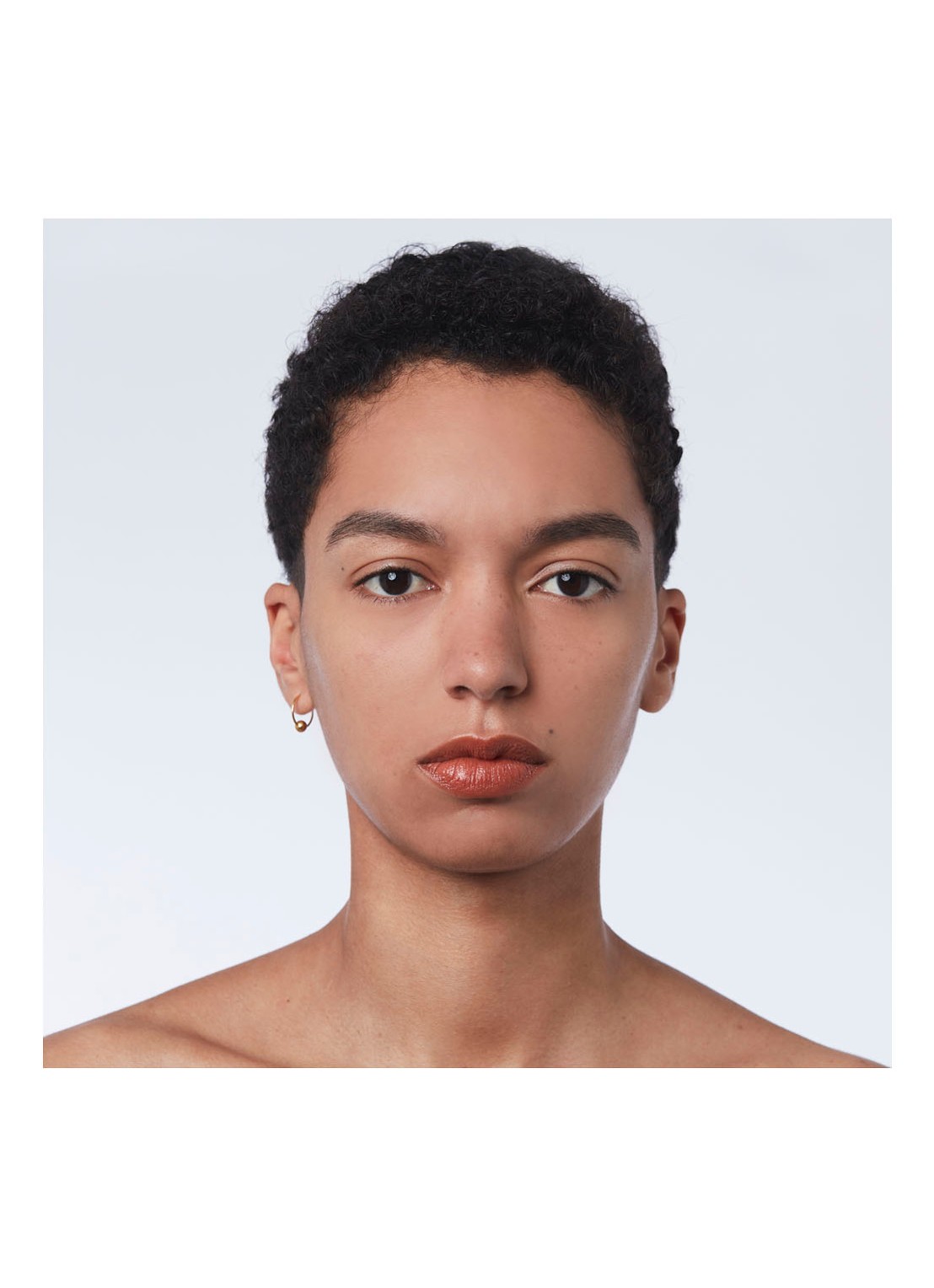 Gucci Rouge à Lèvres Voile - lipstick - detail 7 206 katrin sand