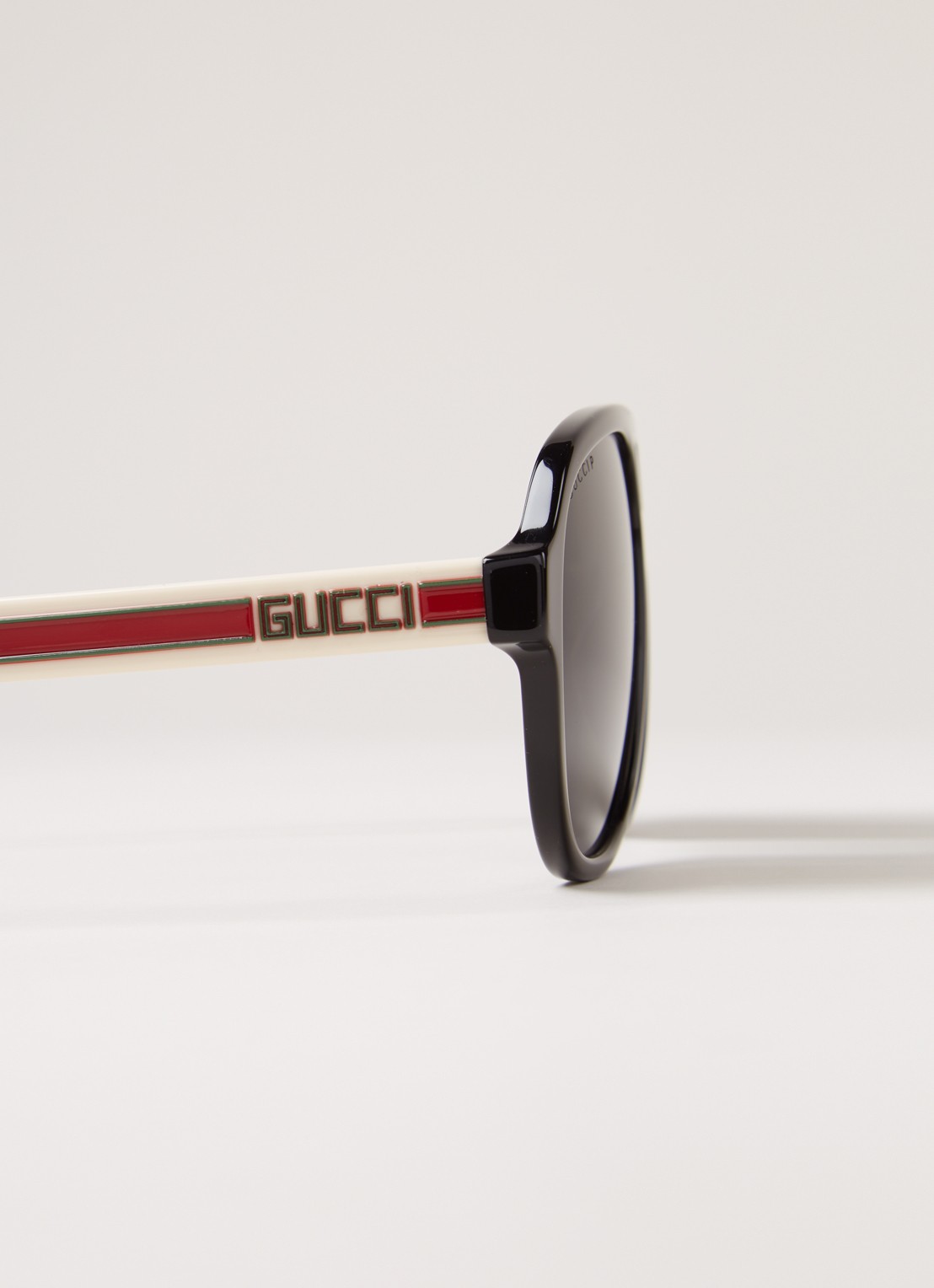 Gucci Zonnebril gepolariseerd GG0463S  - detail 3 zwart