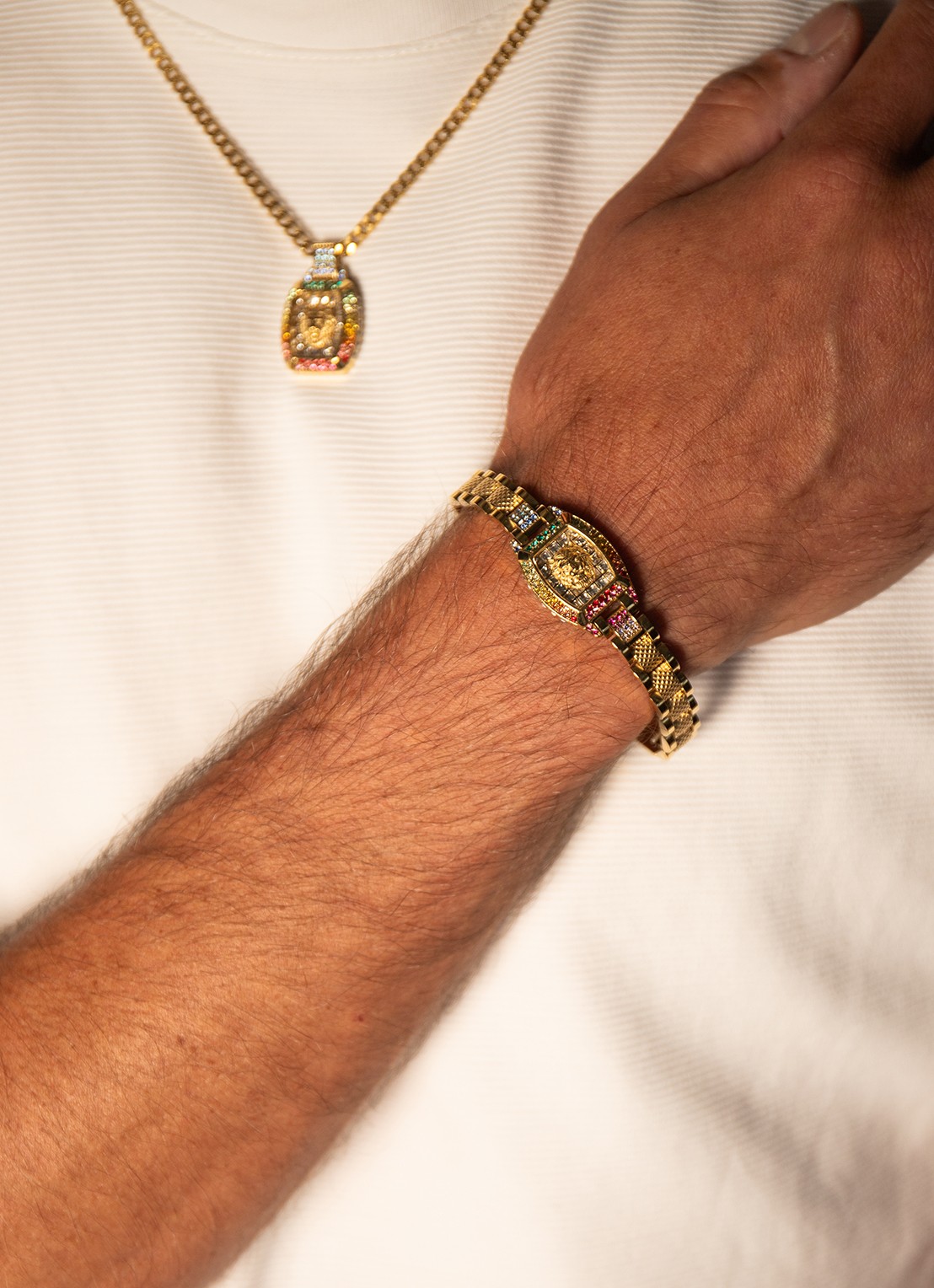 GUESS Armband met kristal JUMB05032JWYGMCT-U  - voorkant 2 goud