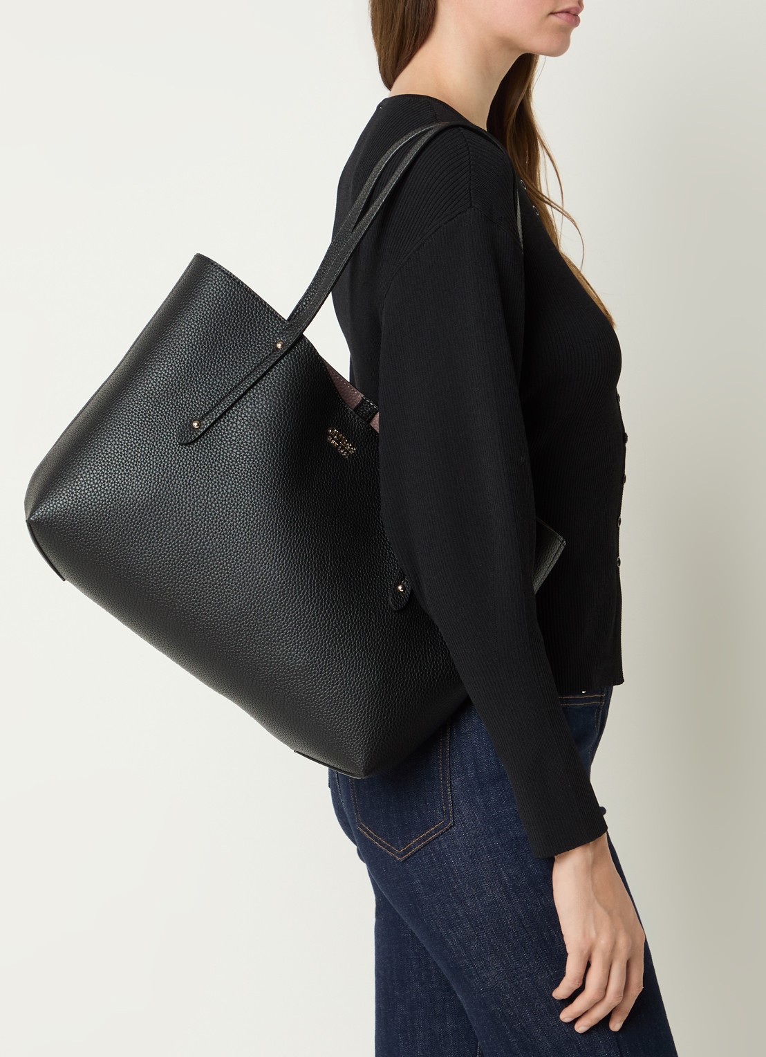 GUESS Brenton shopper met uitneembare schoudertas en portemonnee - voorkant 6 zwart