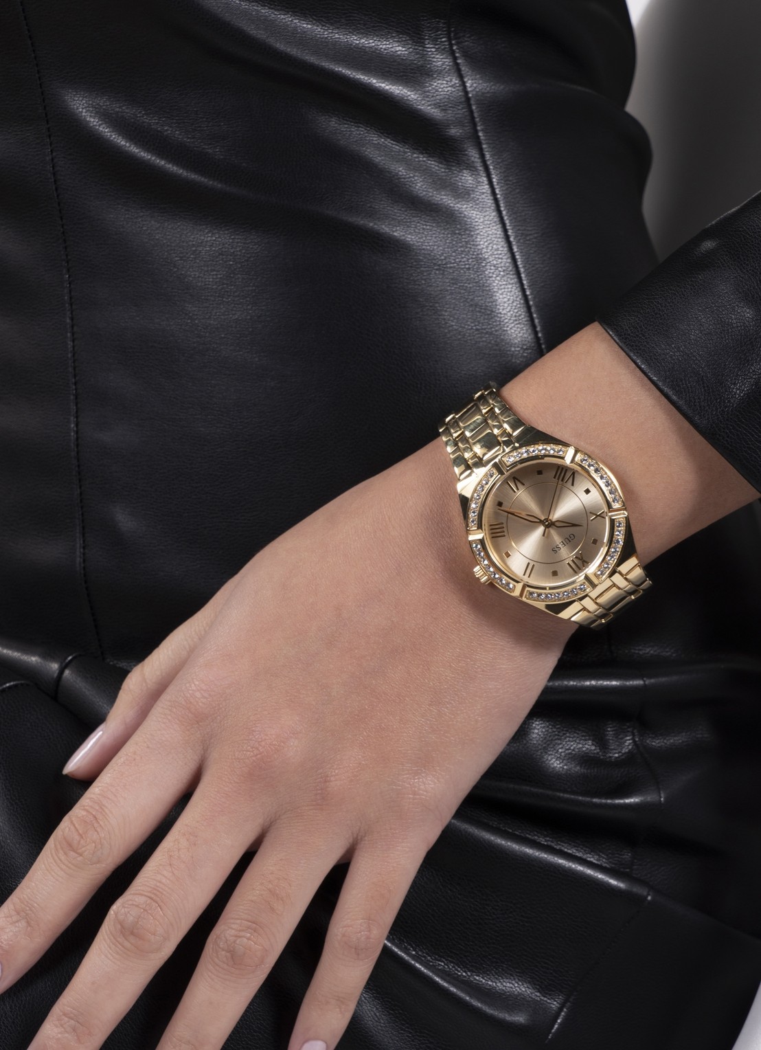 GUESS Cosmo horloge GW0033L2 - detail 3 goud