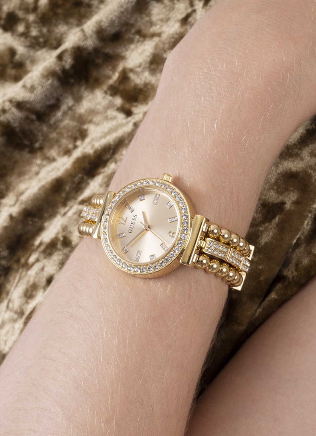 GUESS Guess Ladies Sport - detail goud