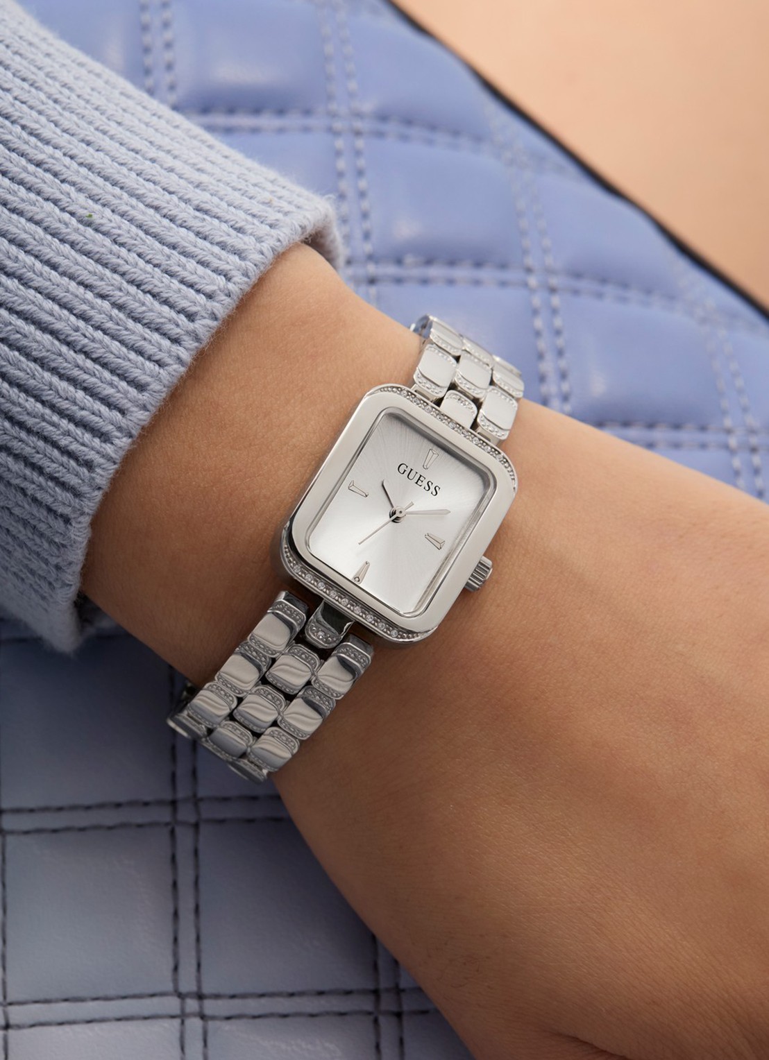 GUESS Isla horloge GW0865L1 - detail 3 zilver