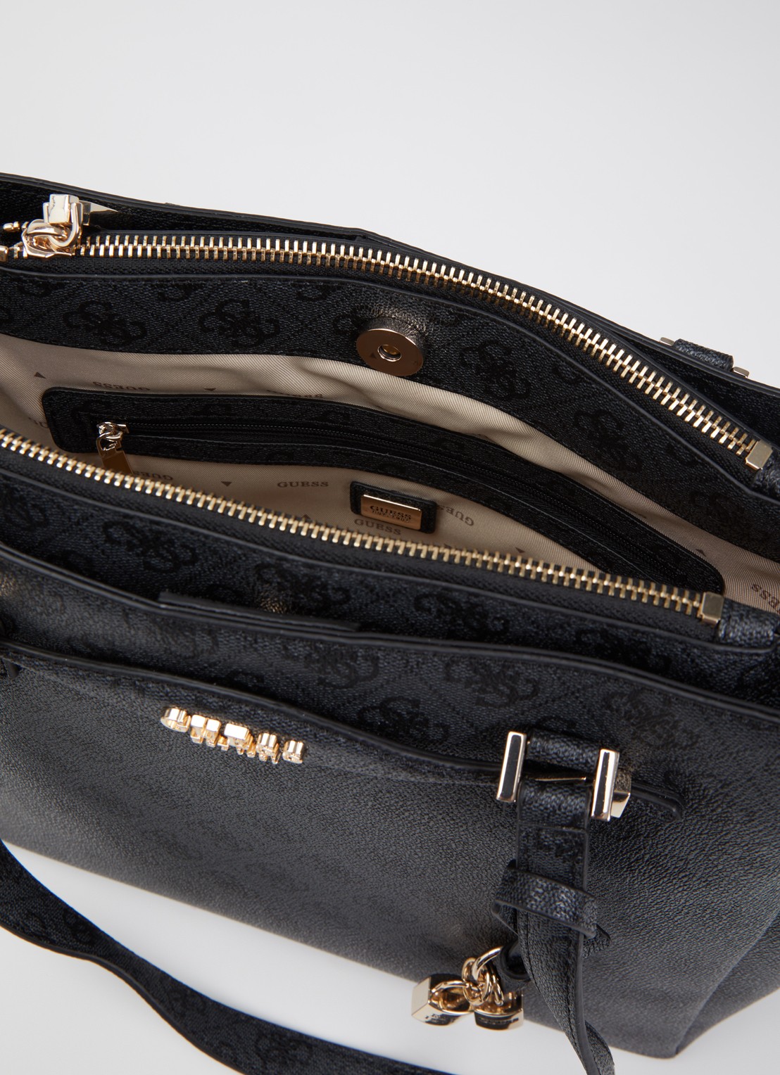 GUESS Katya schoudertas met logoprint - detail 4 zwart
