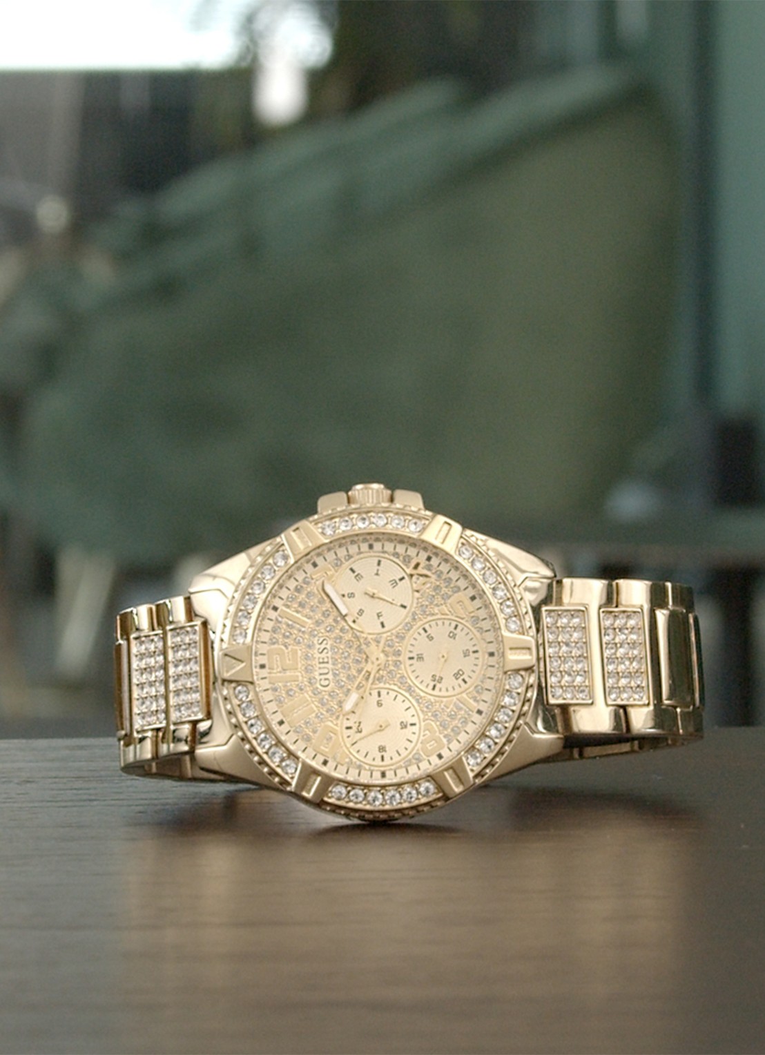 GUESS Lady Frontier horloge W1156L2 - detail 4 goud