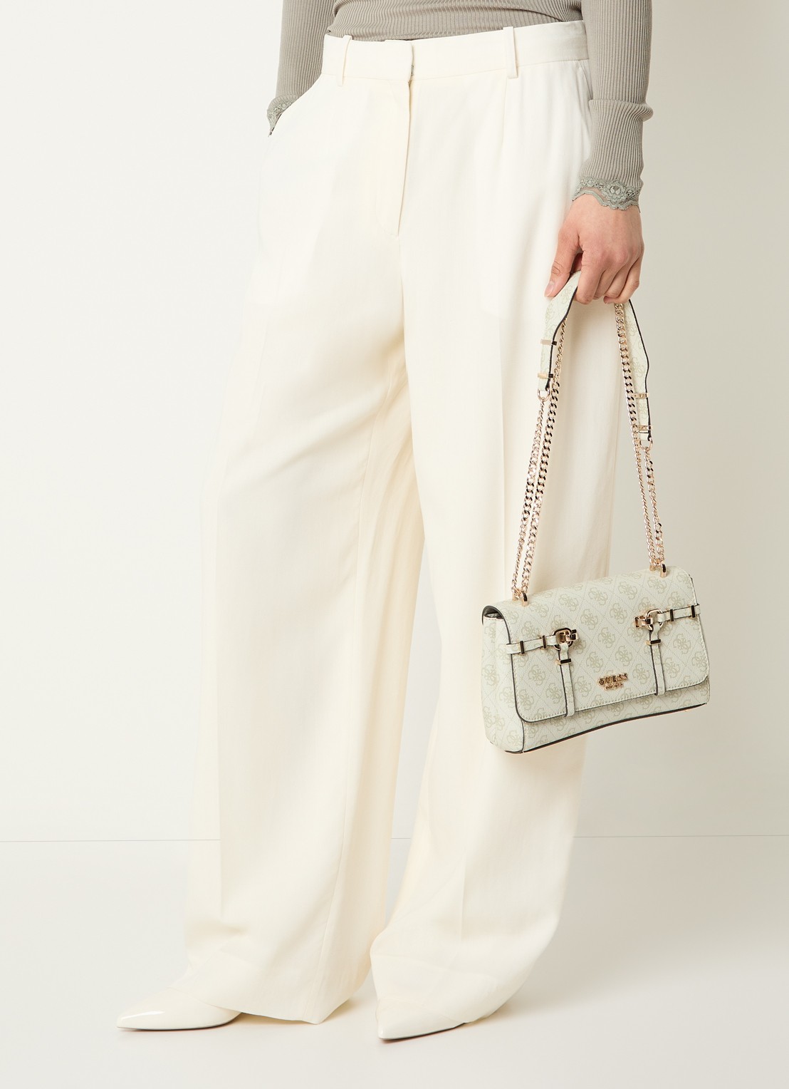 GUESS Leona Logo crossbodytas met logoprint - voorkant 6 groen