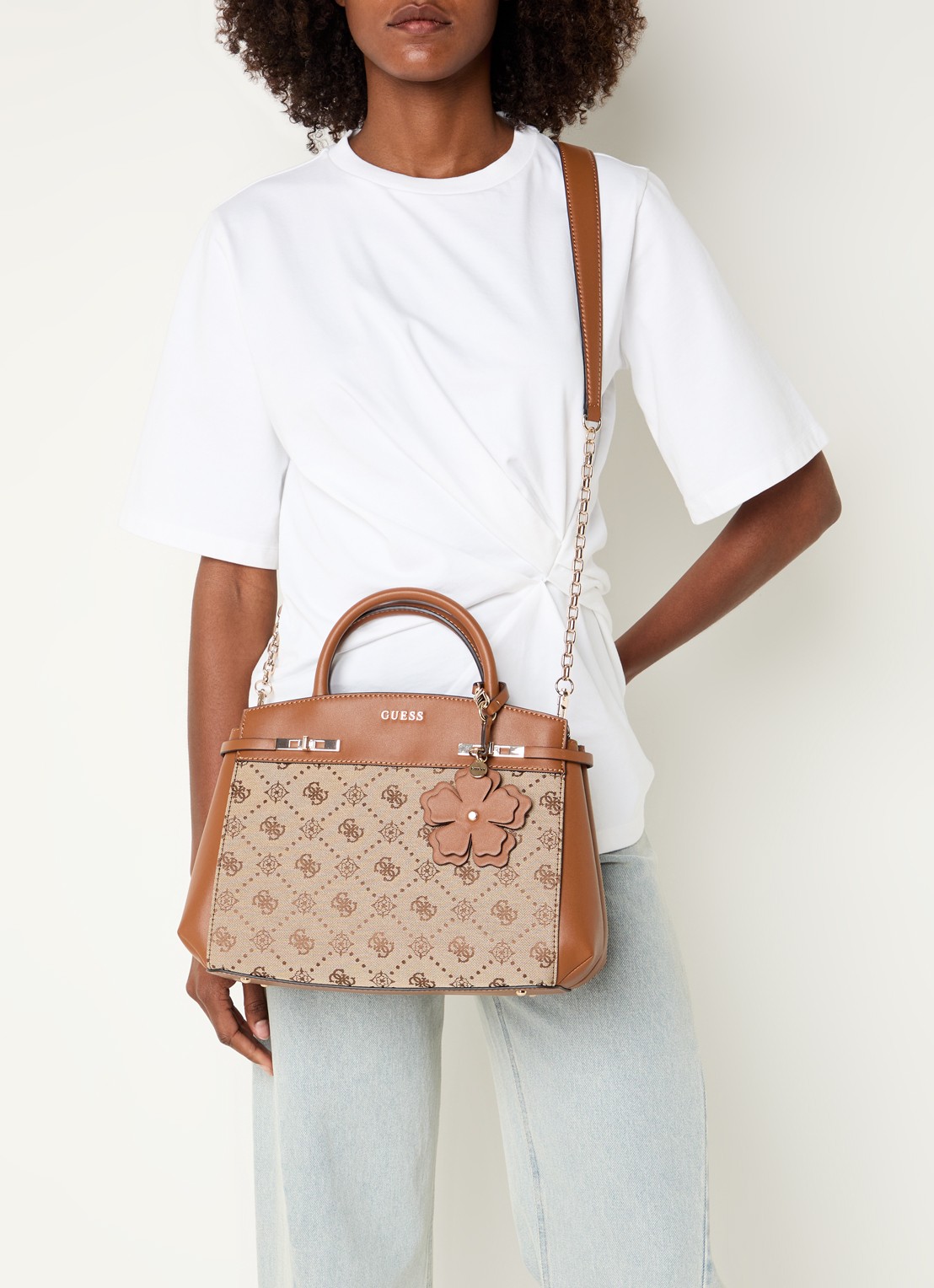 GUESS Melinda logo handtas met logoprint en tasbedel  - voorkant 6 bruin