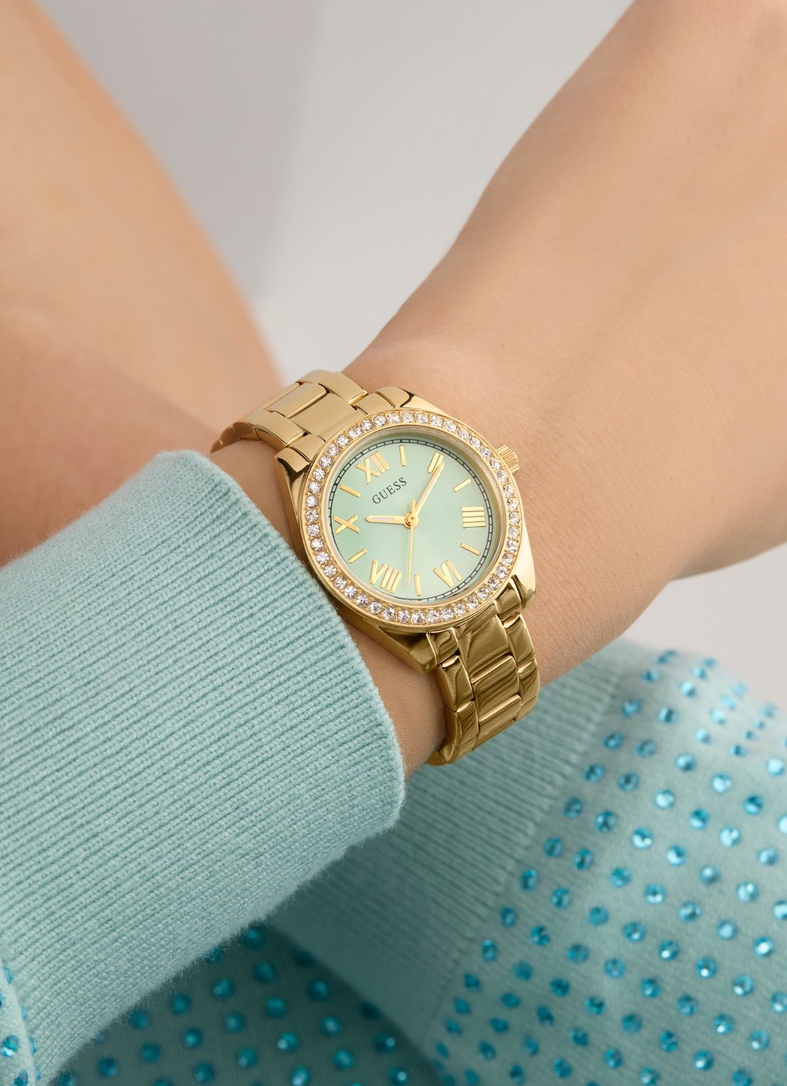 GUESS Mini Luna horloge GW0841L5  - detail goud