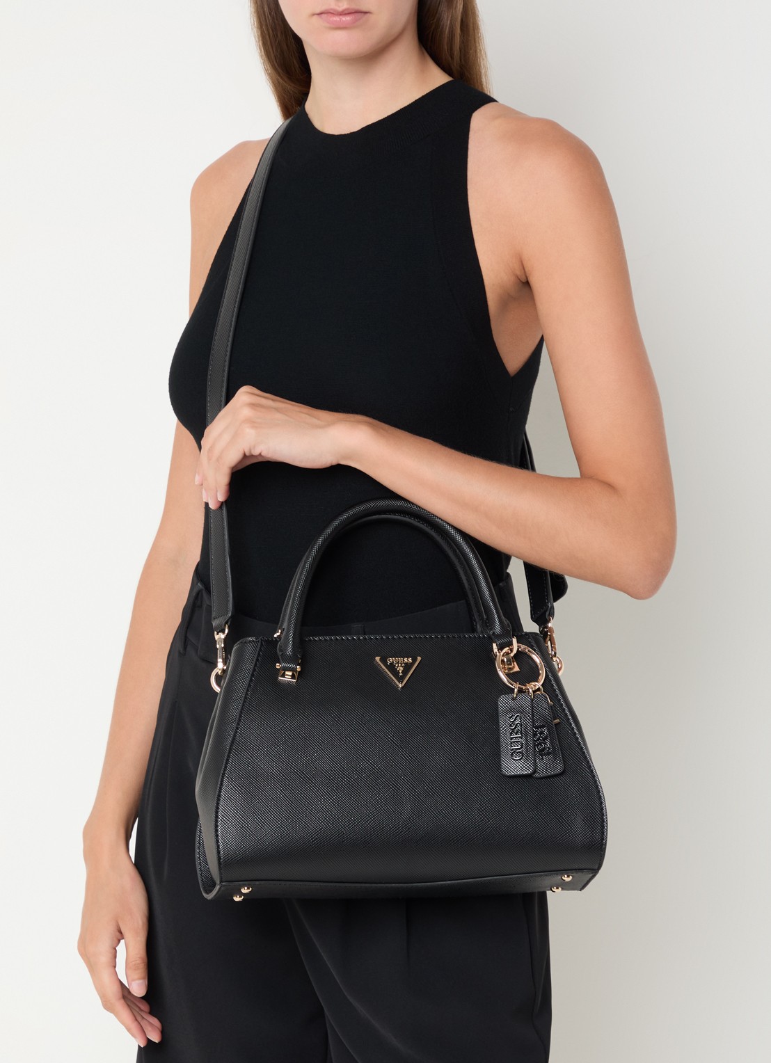 GUESS Noelle handtas met afneembare schouderriem - voorkant 6 zwart