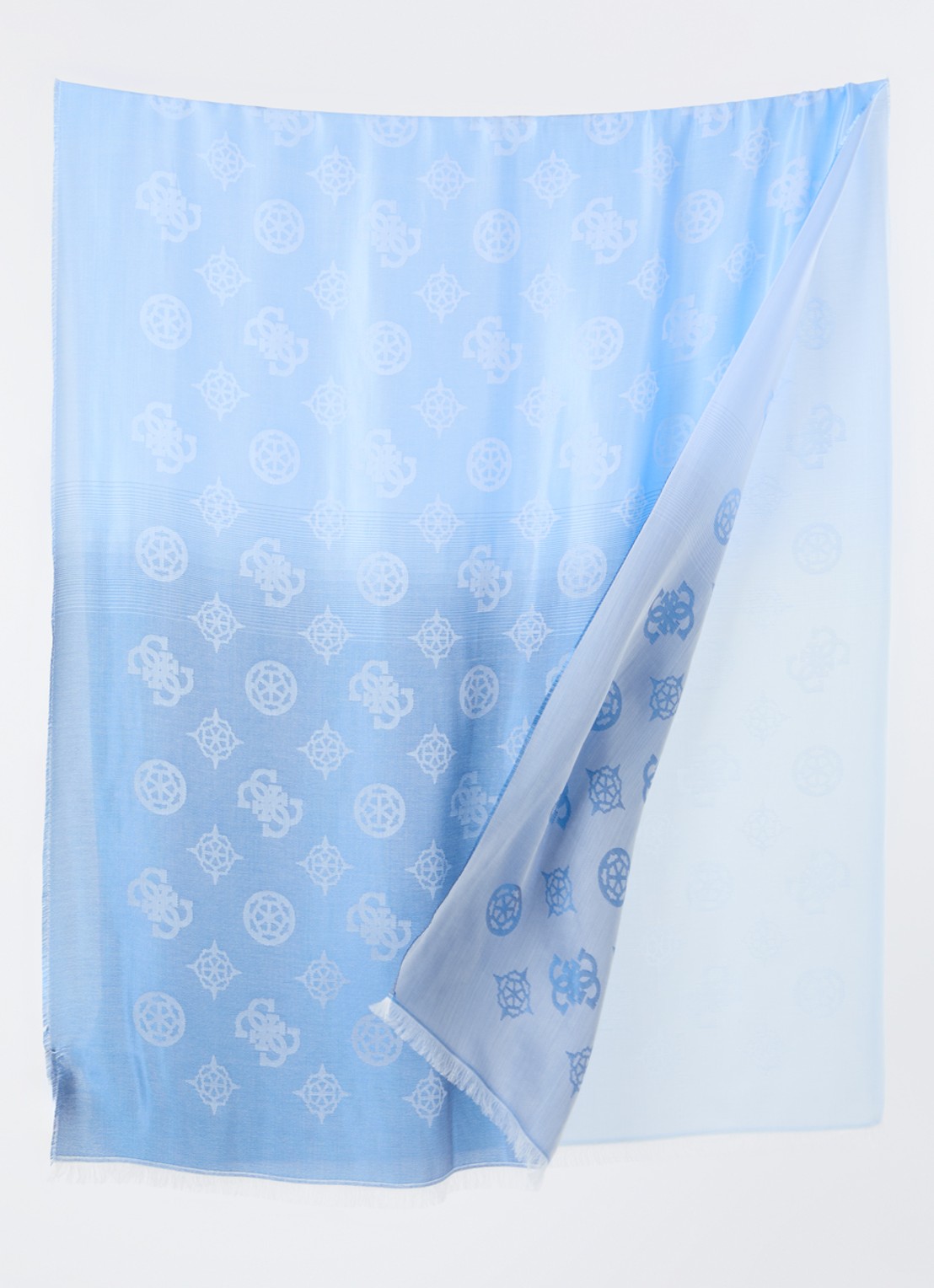 GUESS Sjaal met logo print 185 x 75 cm - detail lichtblauw