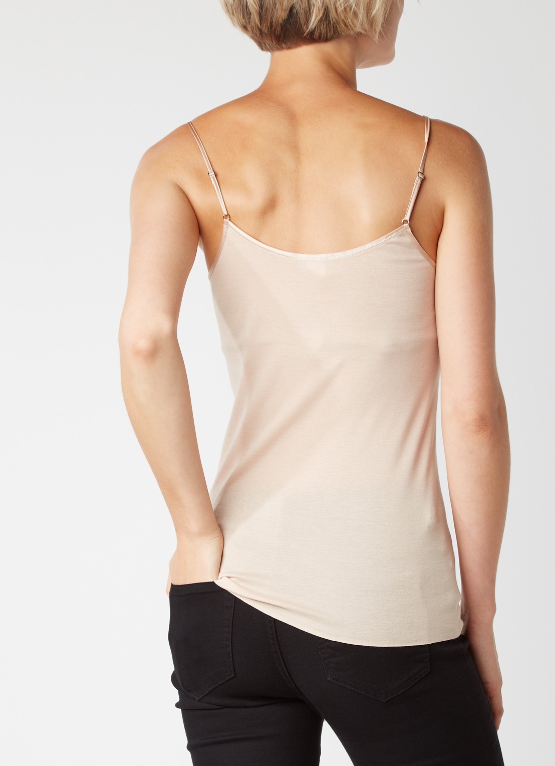 Hanro Naadloze top met spaghettibandjes - achterkant 3 beige