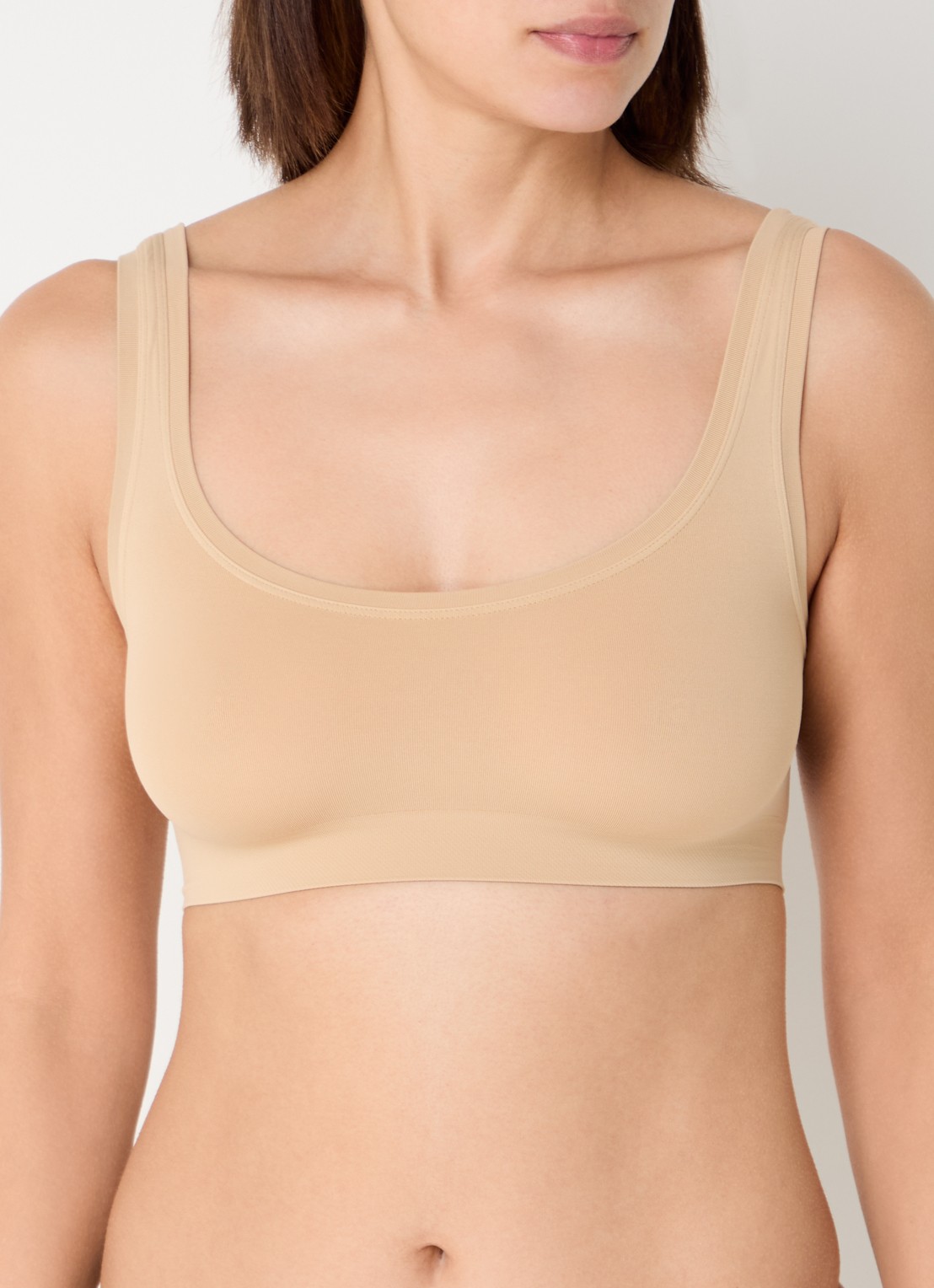 Hanro Touch Feeling bralette - detail 2 beige