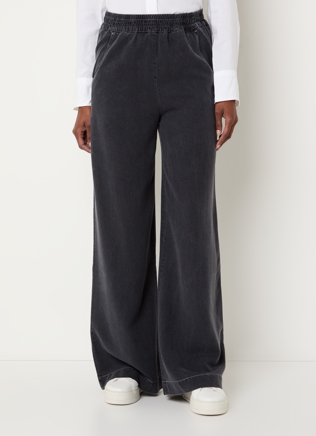 Harper high waist wide leg jeans  met elastische band en steekzakken - detail 4 donkergrijs