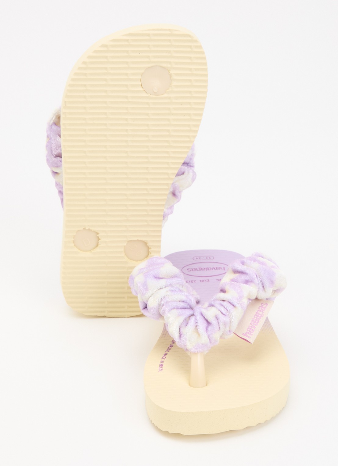 Havaianas Fluffy slippers van fluweel met print - detail 4 gebroken wit