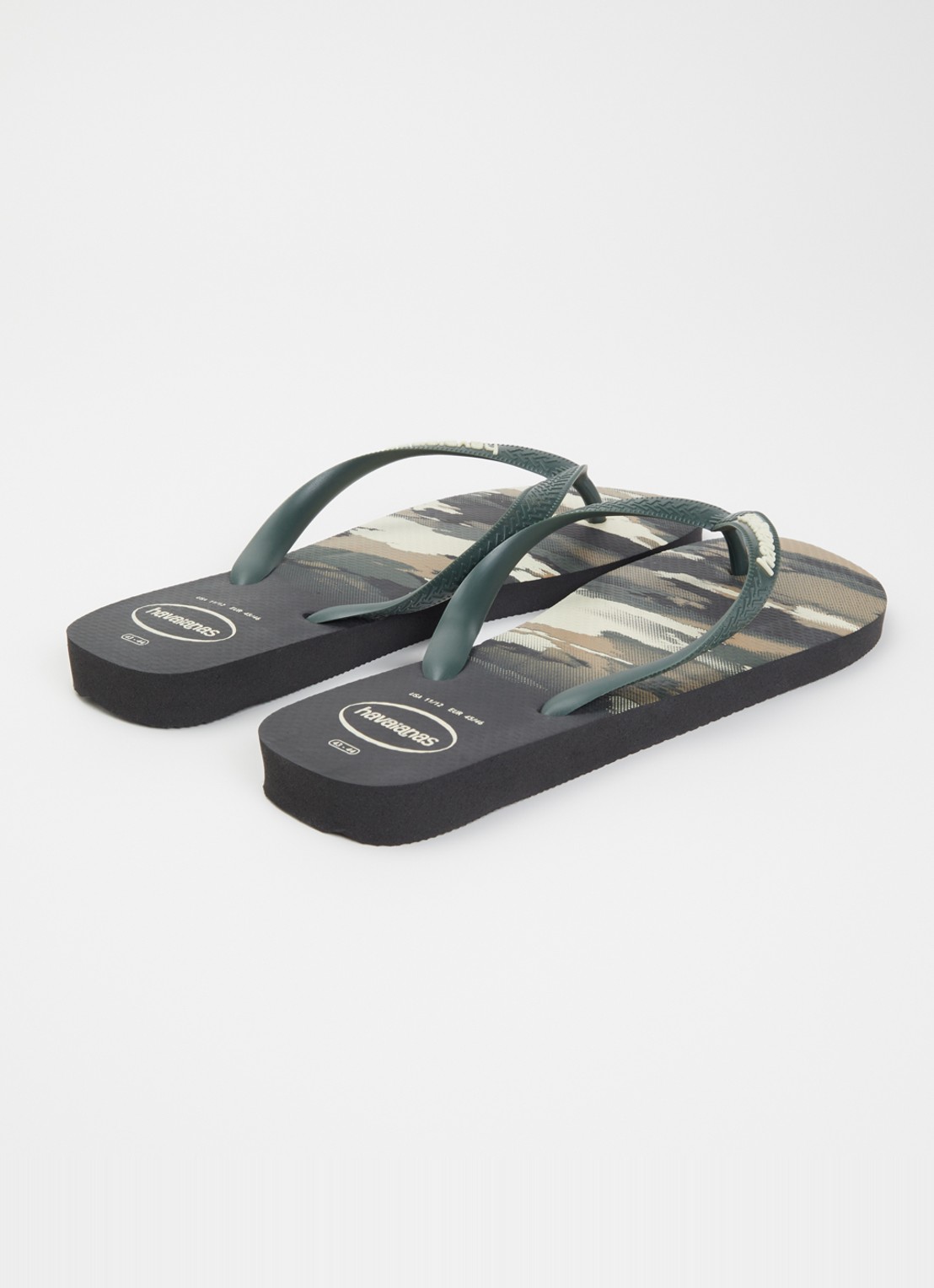 Havaianas Top Camu slipper met camouflageprint - achterkant legergroen